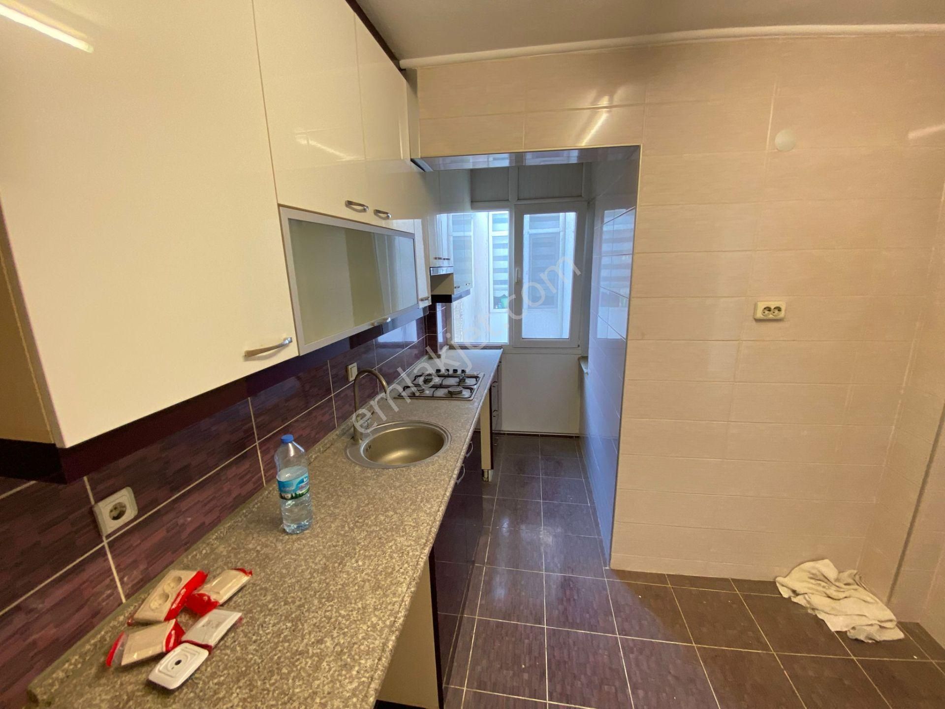 Acil Konak Zeytinlik Mahallesinde 2+1 85m2 Arakat Tadilatlı Satılık Daire - Görsel 20