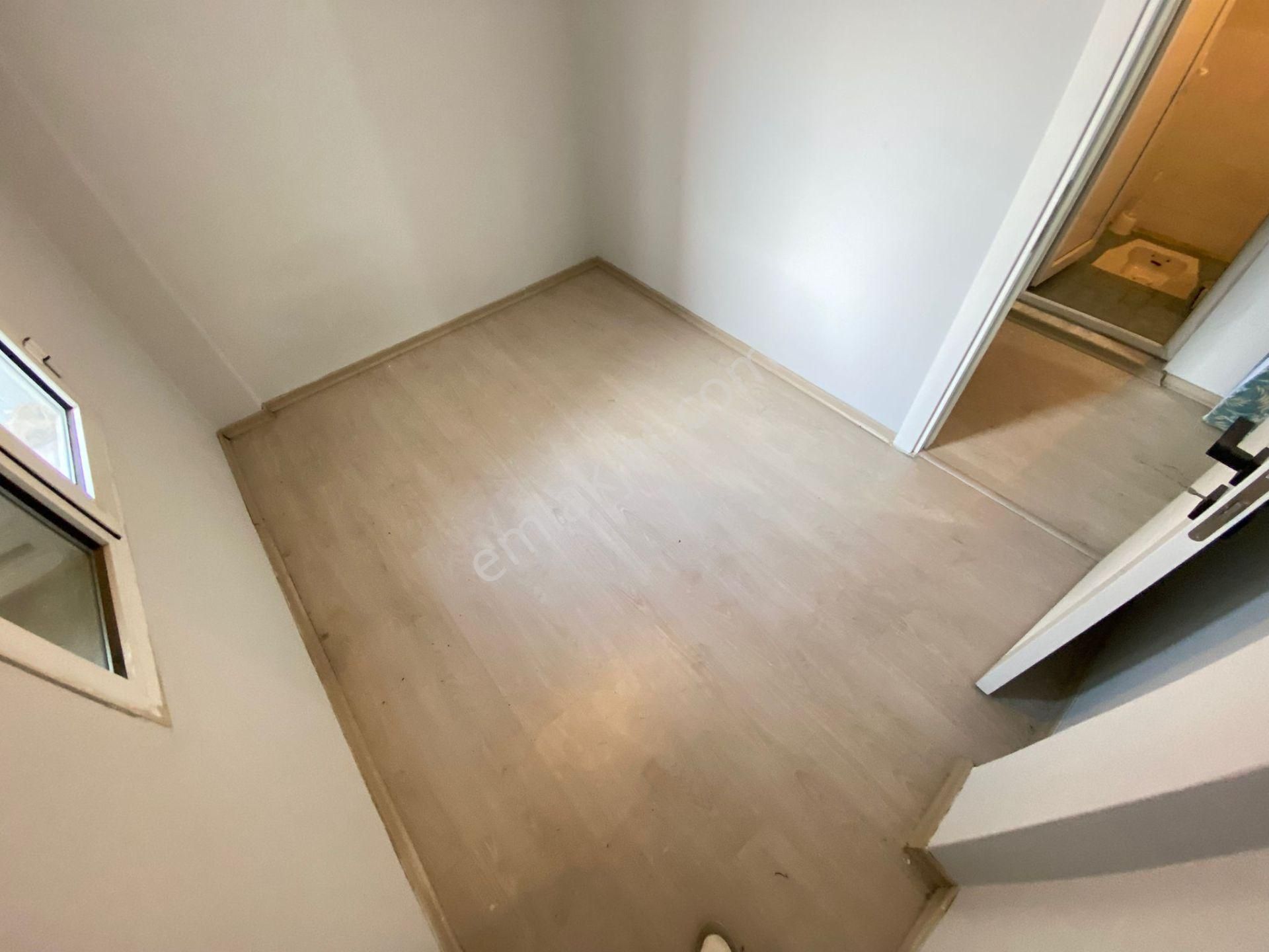 Acil Konak Zeytinlik Mahallesinde 2+1 85m2 Arakat Tadilatlı Satılık Daire - Görsel 18