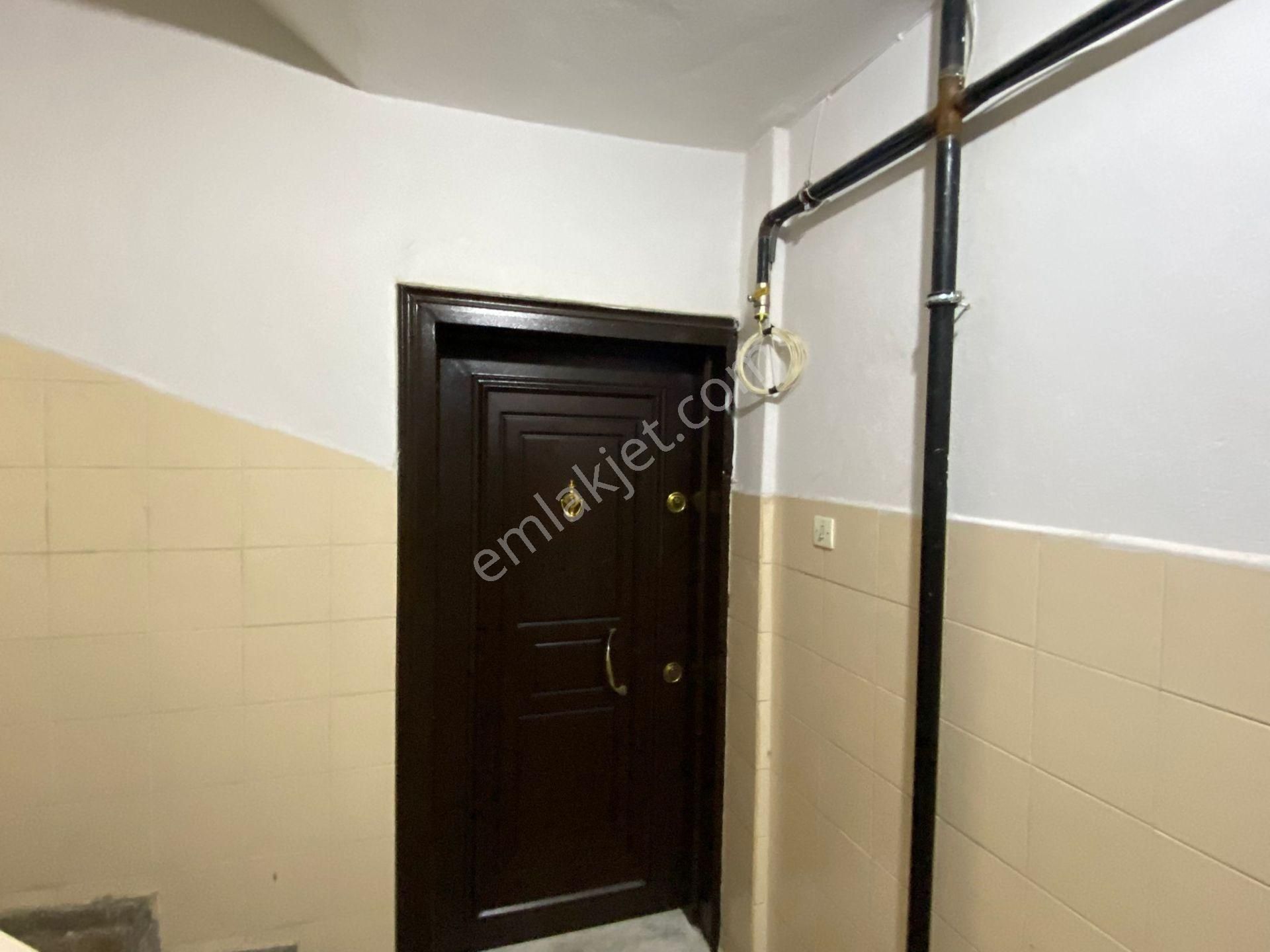 Acil Konak Zeytinlik Mahallesinde 2+1 85m2 Arakat Tadilatlı Satılık Daire - Görsel 33