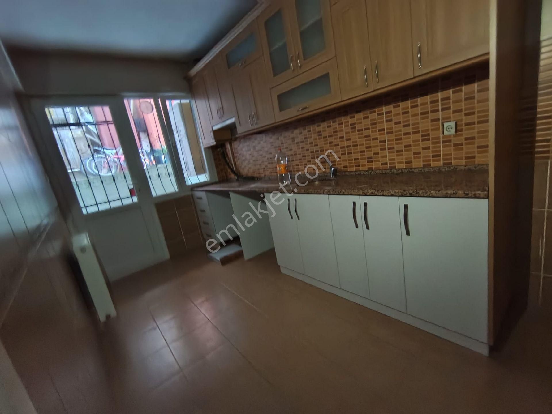 Günaltay Pazar Yeri Yakını 3+1 Doğalgazlı - Görsel 17