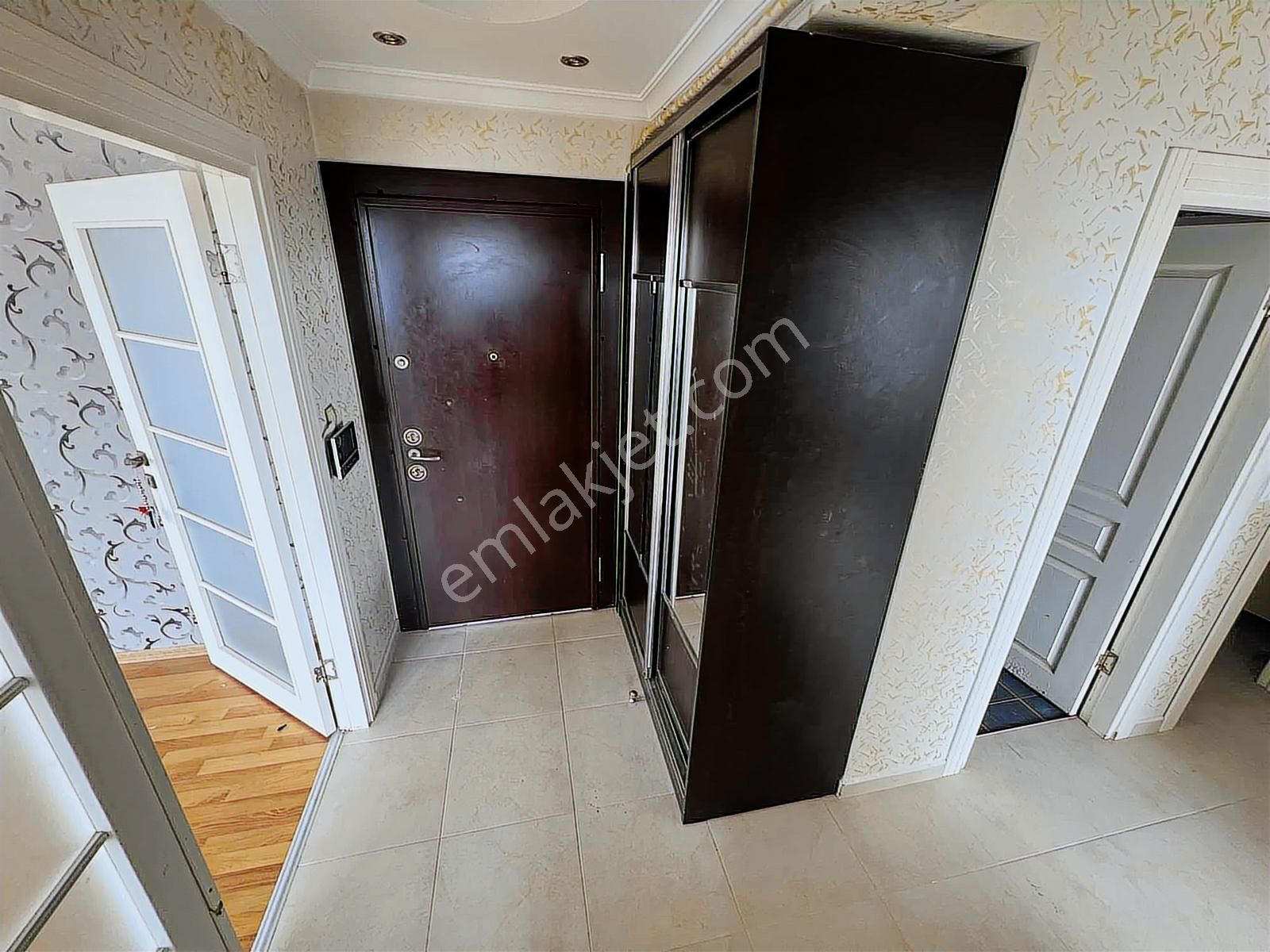 Kartal Yakacıkta 3+1 Daire Ana Cadde Yanı - Görsel 6