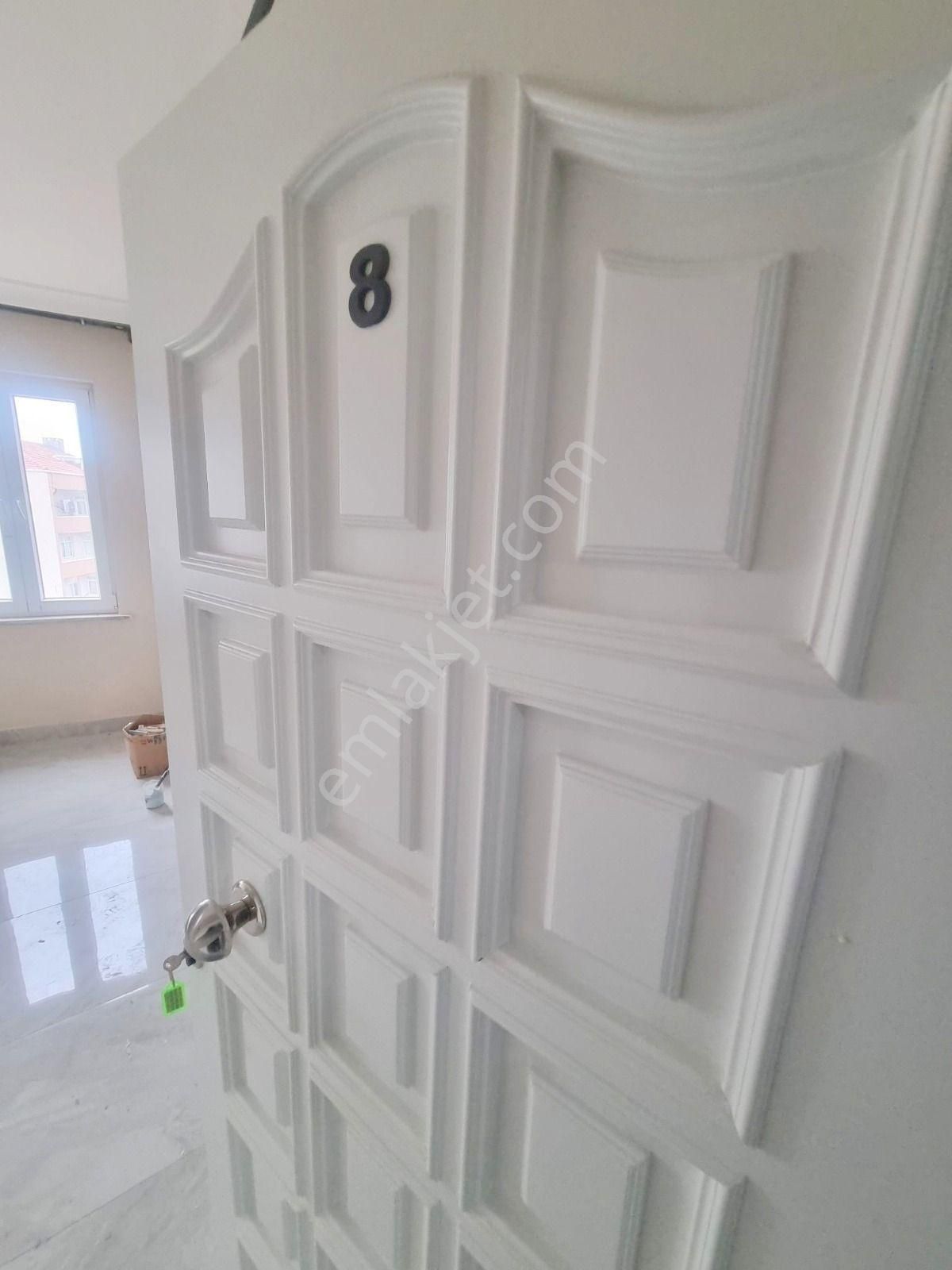 Tarabyaüstü Cumhuriyette Komple Yeni Binada 2+1 Manzaralı Daire - Görsel 19