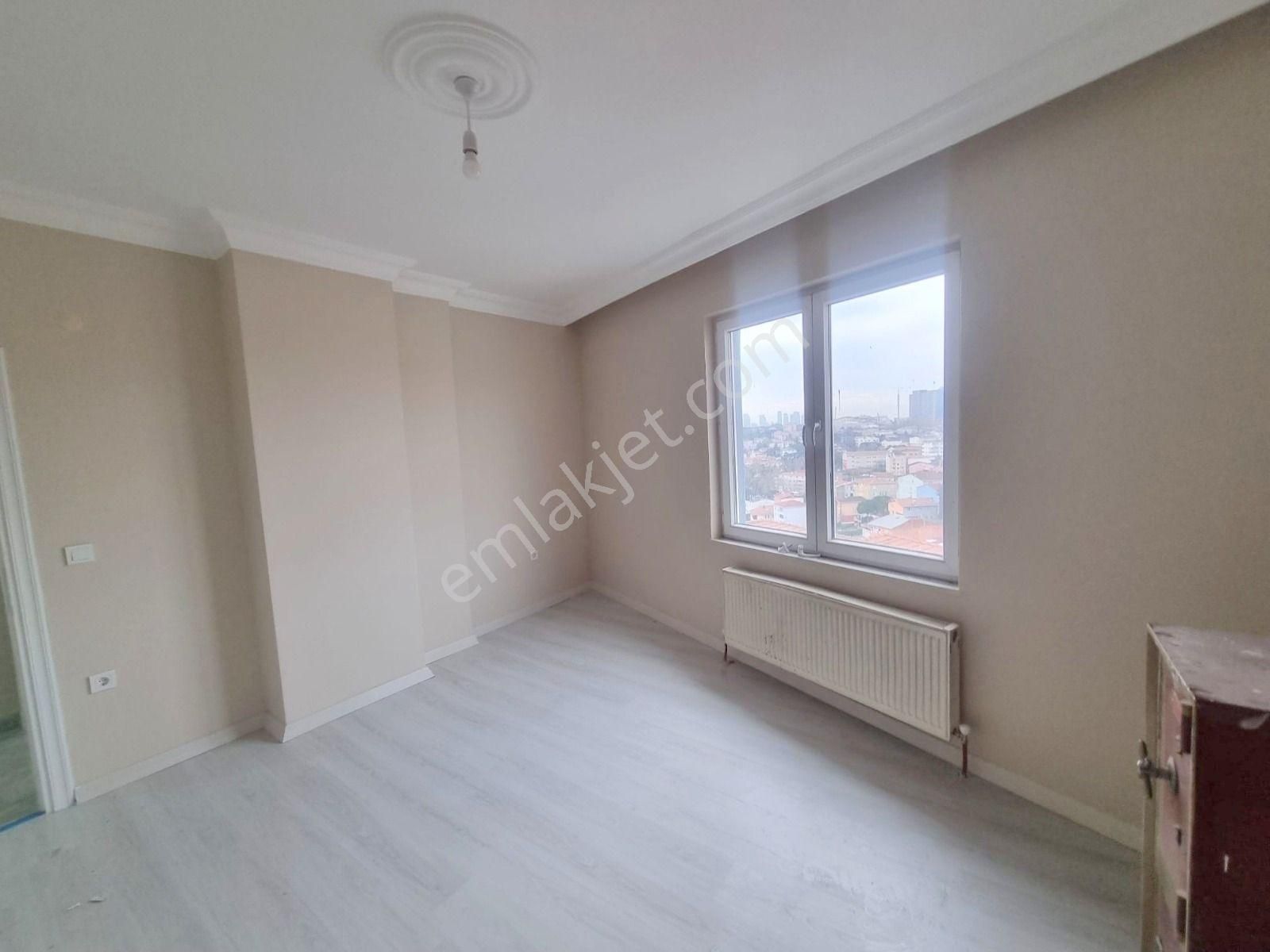 Tarabyaüstü Cumhuriyette Komple Yeni Binada 2+1 Manzaralı Daire - Görsel 18