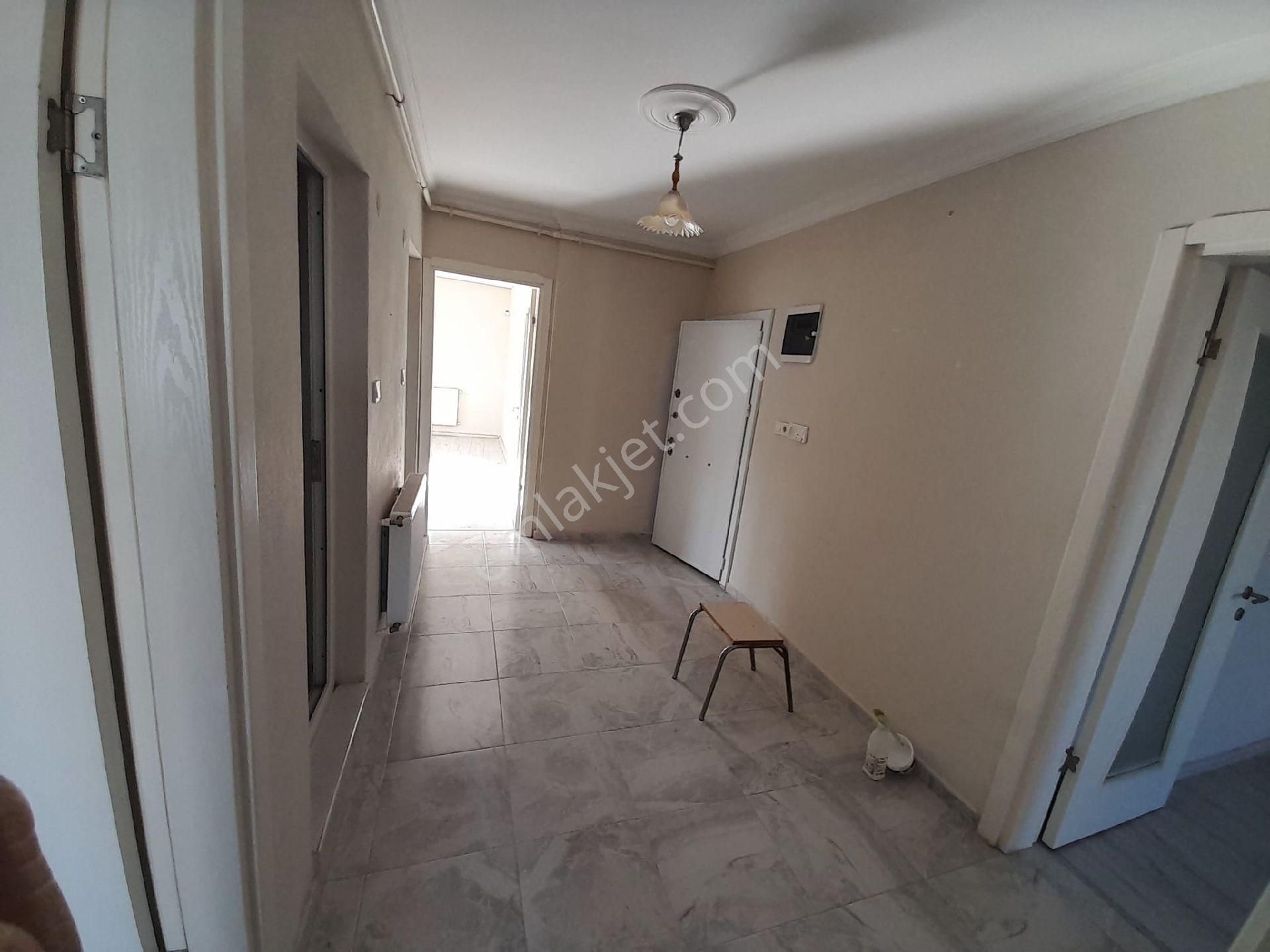 Günaltay Pazar Yeri Yakını 2+1 Doğalgazlı Yeni Tadilatlı - Görsel 10