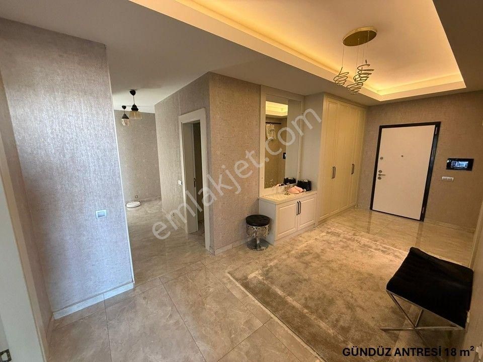 Repa Gayrimenkul Ömer Elşehadetden Heybeli Ada Sitesinde Fırsat! - Görsel 5