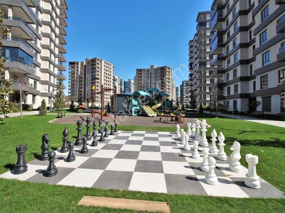 Repa Gayrimenkul Ömer Elşehadetden Heybeli Ada Sitesinde Fırsat! - Görsel 2