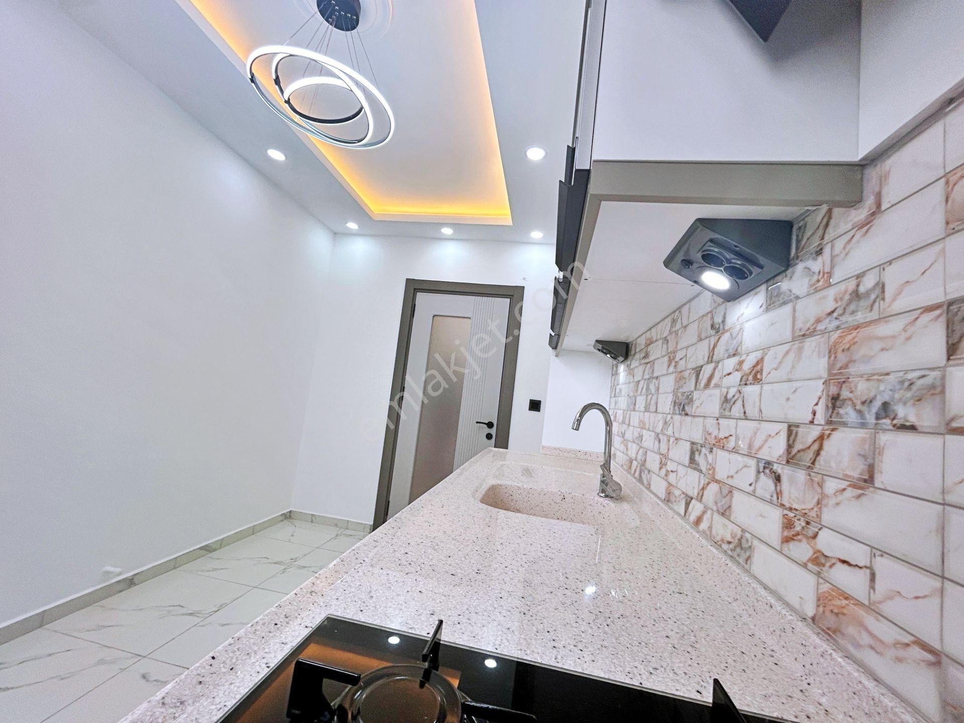 🌀gültaş Emlaktan Altınkumda Site İçinde Lüks Tasarımlı Ebeveyn Banyolu 2+1 Satılık Daire - Görsel 4