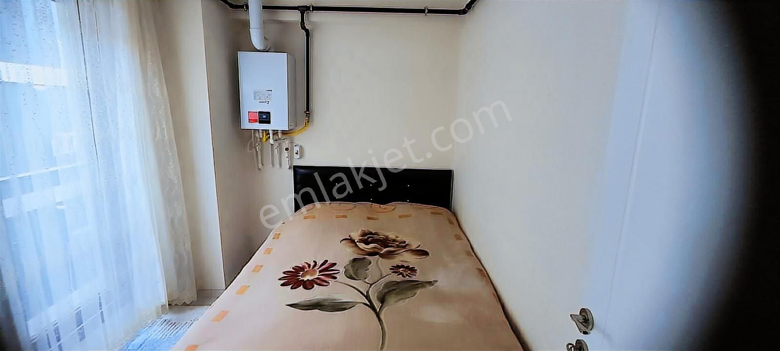 Buca Üçkuyular Yakını 1+1 Eşyalı Arakat Doğalgaz Klıma - Görsel 4