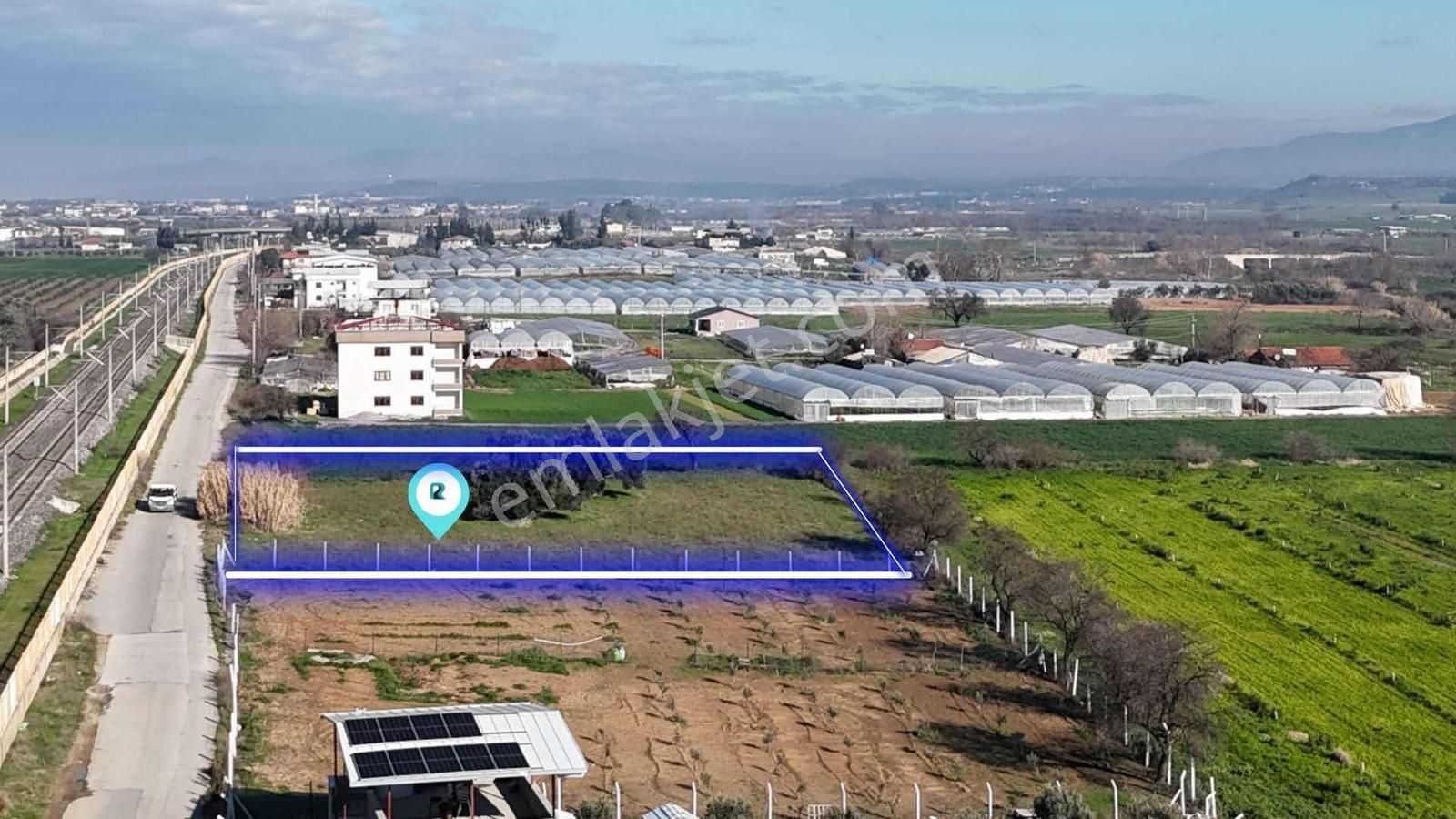 Realivadan İzmir Menderes'de Satılık Tarla