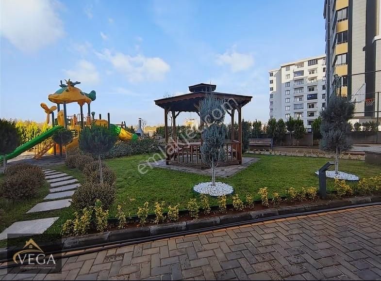 Vega Gayrimenkul Den Fıstıklı Da Satılık 3.5+1 - Görsel 5