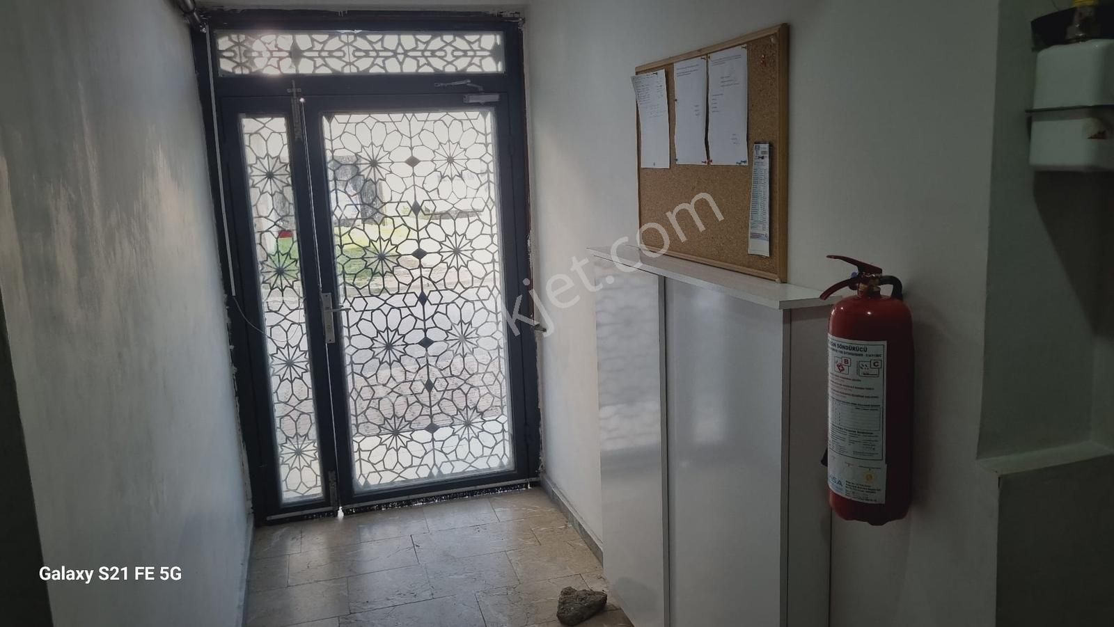 İnönü Mahallesi Eğimsiz 2+2 Geniş Kullanışlı Üst Dublex Daire - Görsel 17