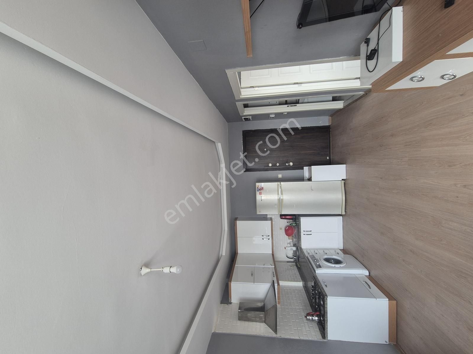Gültepe'de 1+1 Full Eşyalı Atü Karşısı Cadde Üzeri Kiralık Daire - Görsel 4