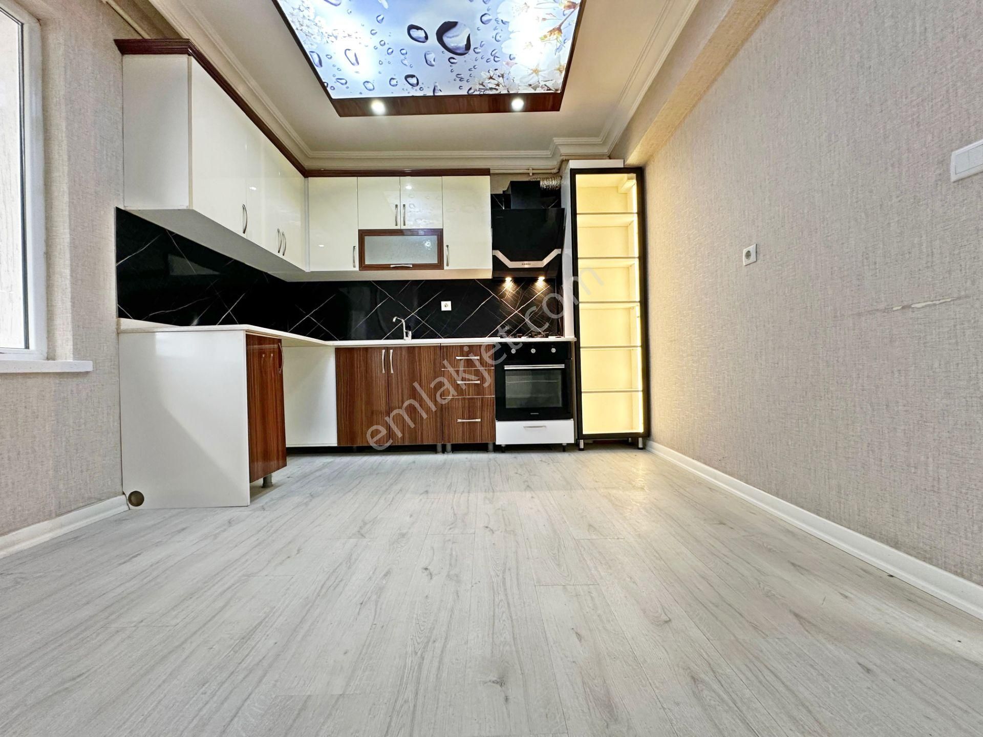 Fırsat Dairesi!!!keçiören'de Cadde Yanı Yapılı Ara Katta Daire - Görsel 18