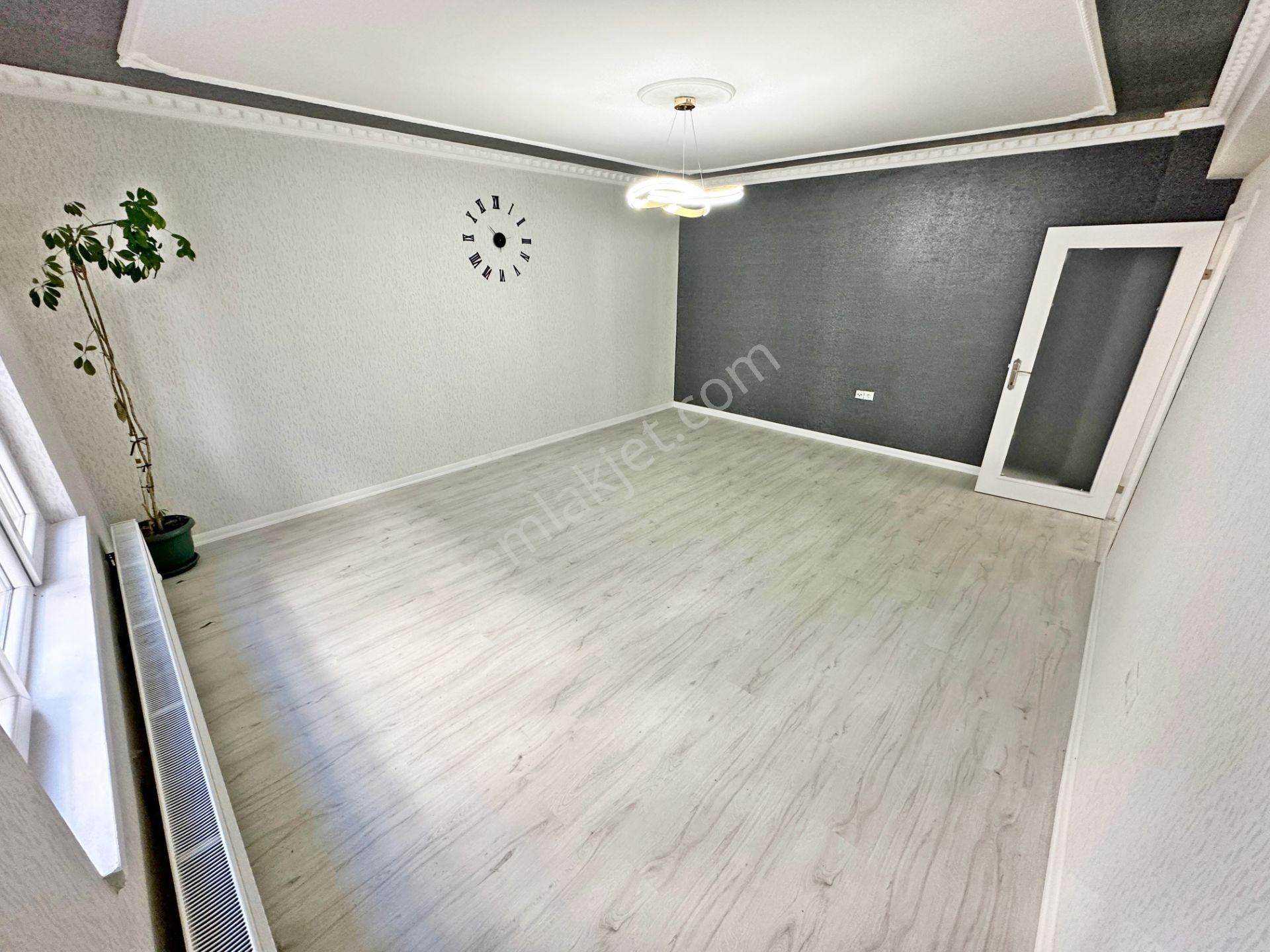 Fırsat Dairesi!!!keçiören'de Cadde Yanı Yapılı Ara Katta Daire - Görsel 27