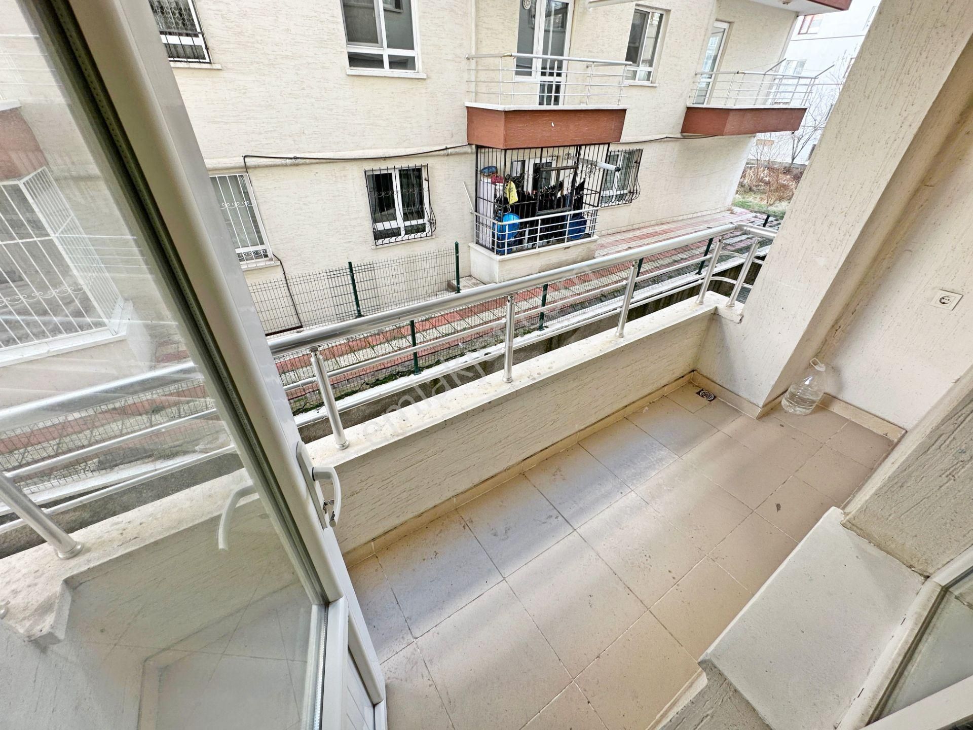 Fırsat Dairesi!!!keçiören'de Cadde Yanı Yapılı Ara Katta Daire - Görsel 35