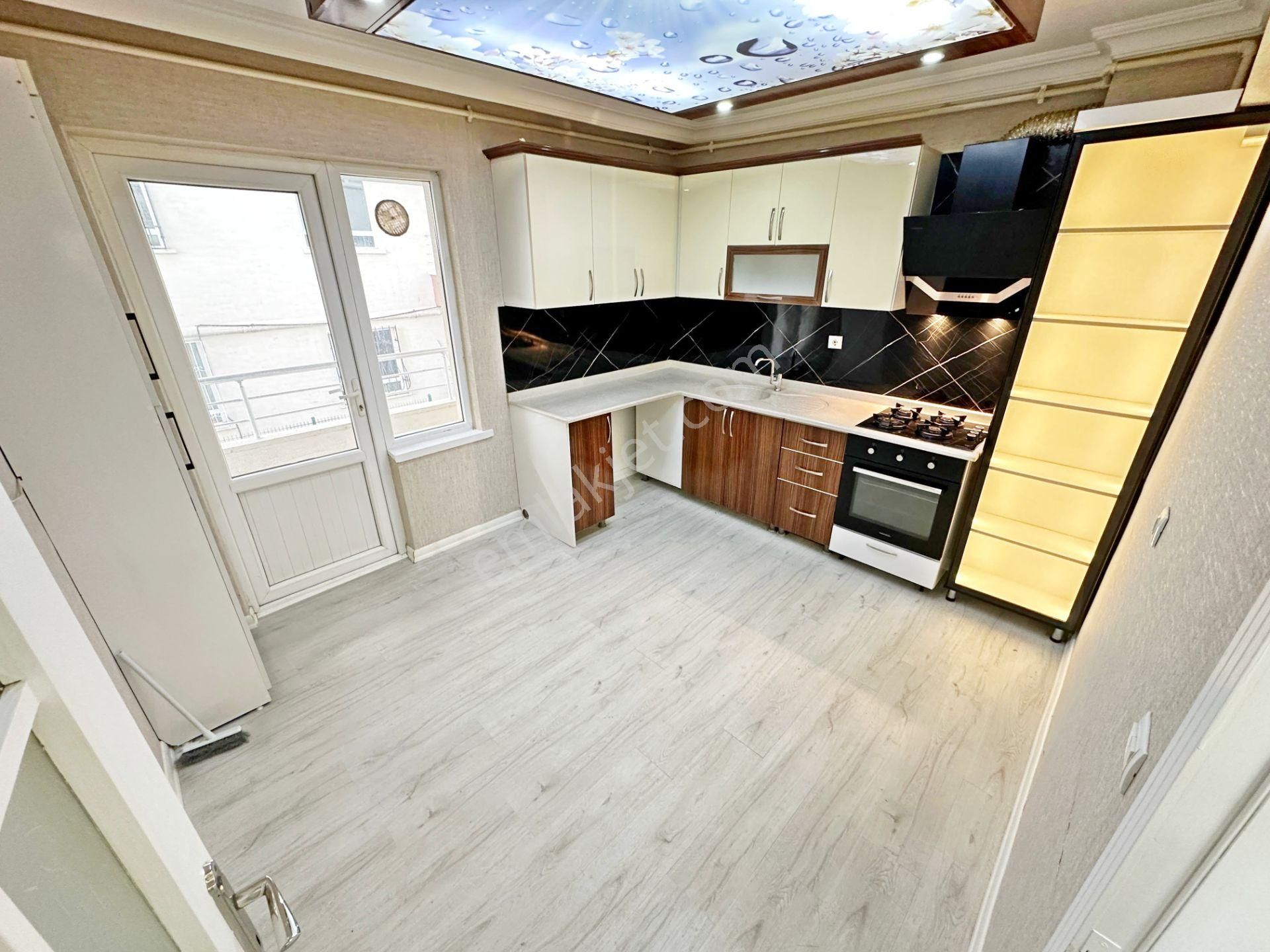 Fırsat Dairesi!!!keçiören'de Cadde Yanı Yapılı Ara Katta Daire - Görsel 19