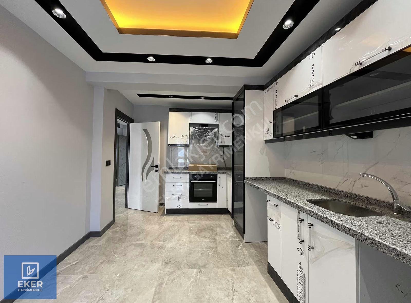 Eker'den Ertaş Cad. Giyinme Odalı 150 M² 3+1 Sıfır Daire - Görsel 12