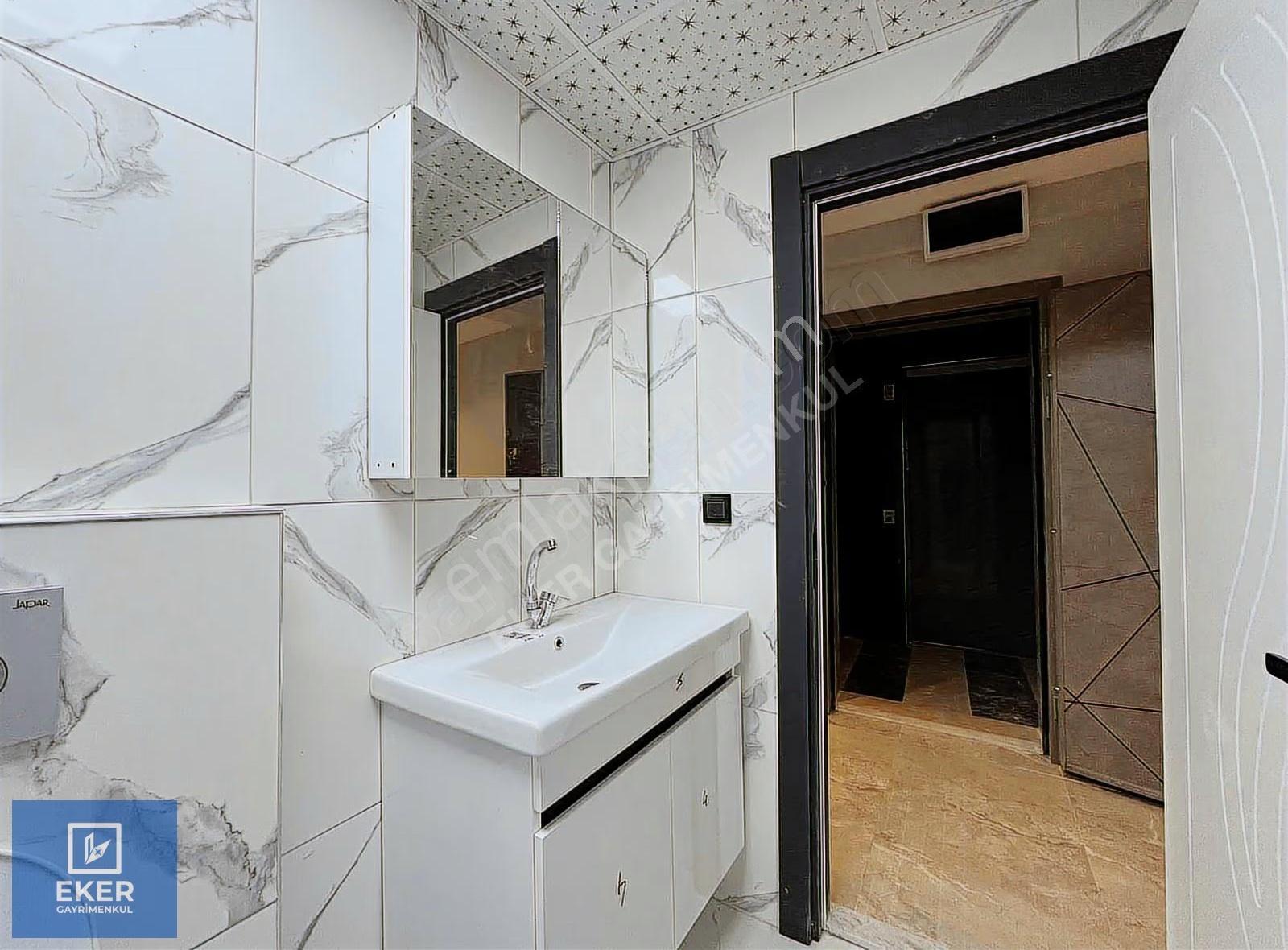Eker'den Ertaş Cad. Giyinme Odalı 150 M² 3+1 Sıfır Daire - Görsel 27