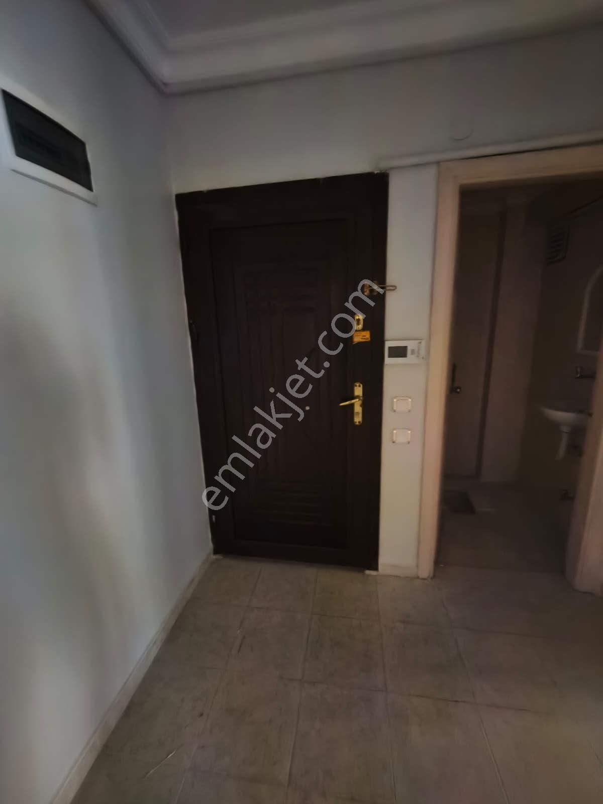 Aydınlıkevler Emniyet Sokakta 2+1 Uygun Fiyat Kupon Daire - Görsel 21