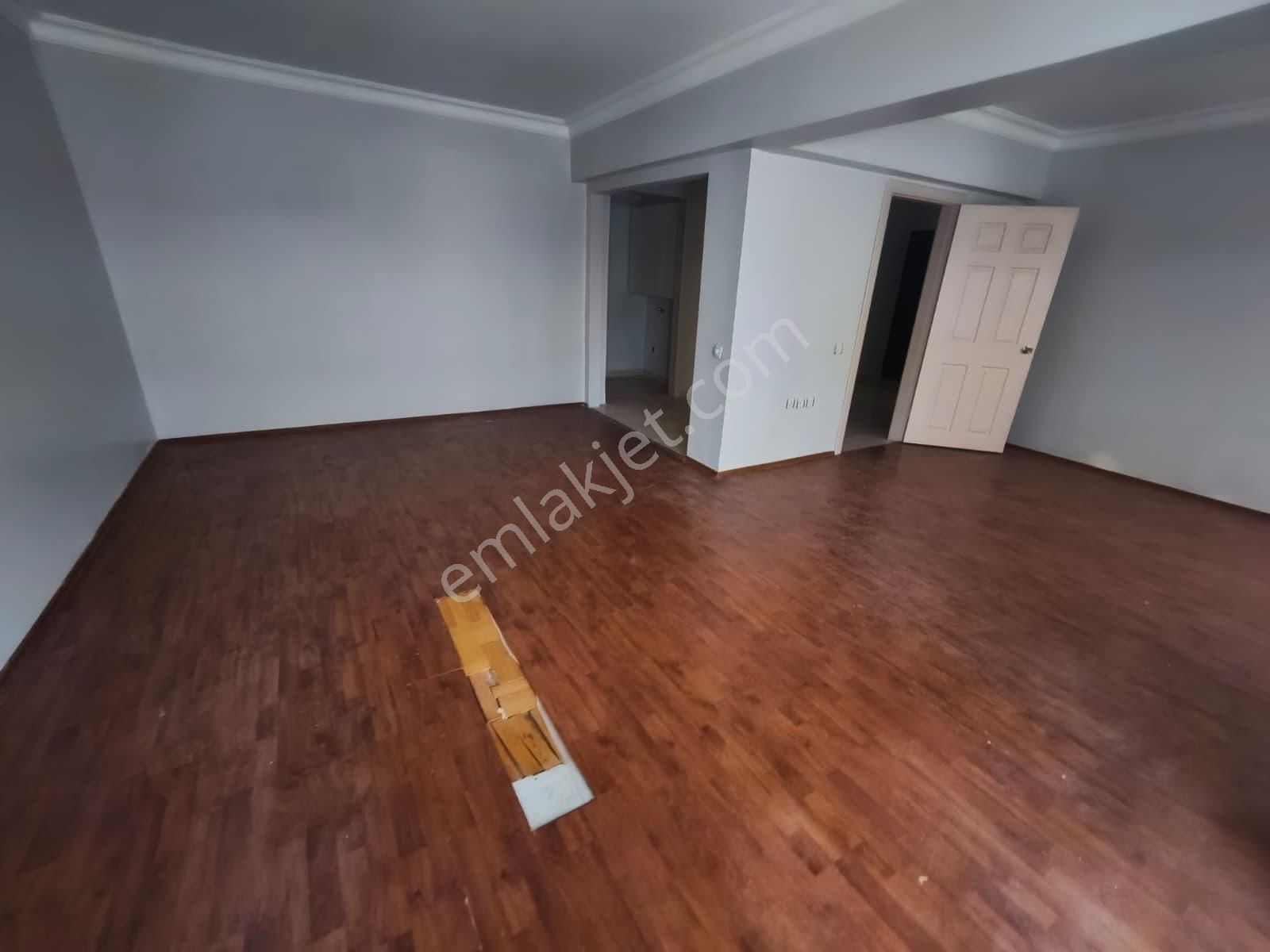 Aydınlıkevler Emniyet Sokakta 2+1 Uygun Fiyat Kupon Daire - Görsel 18