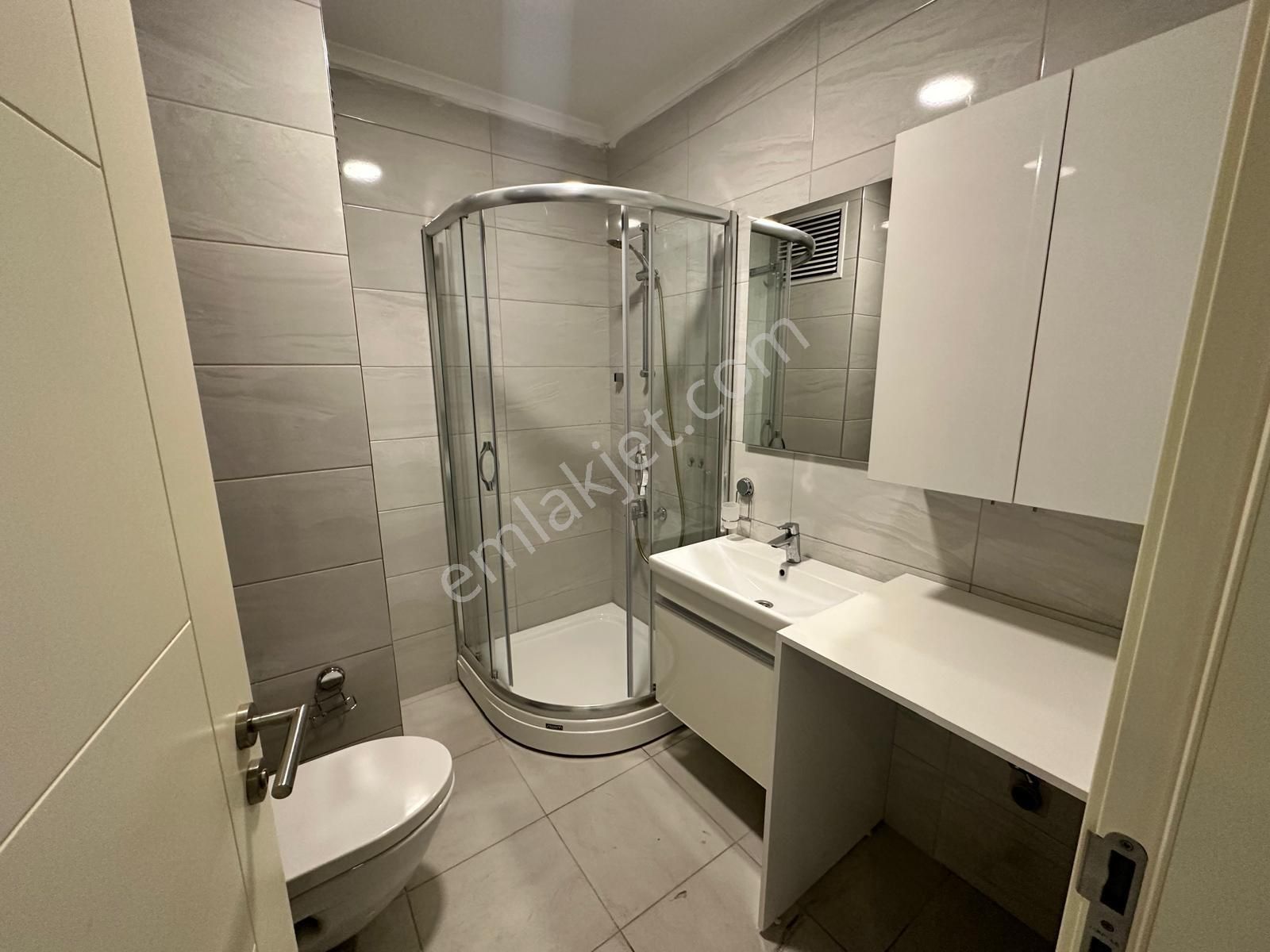 Suadiye Çolakismailde Bağdat Caddesine Çok Yakın Ebeveynli - Görsel 14