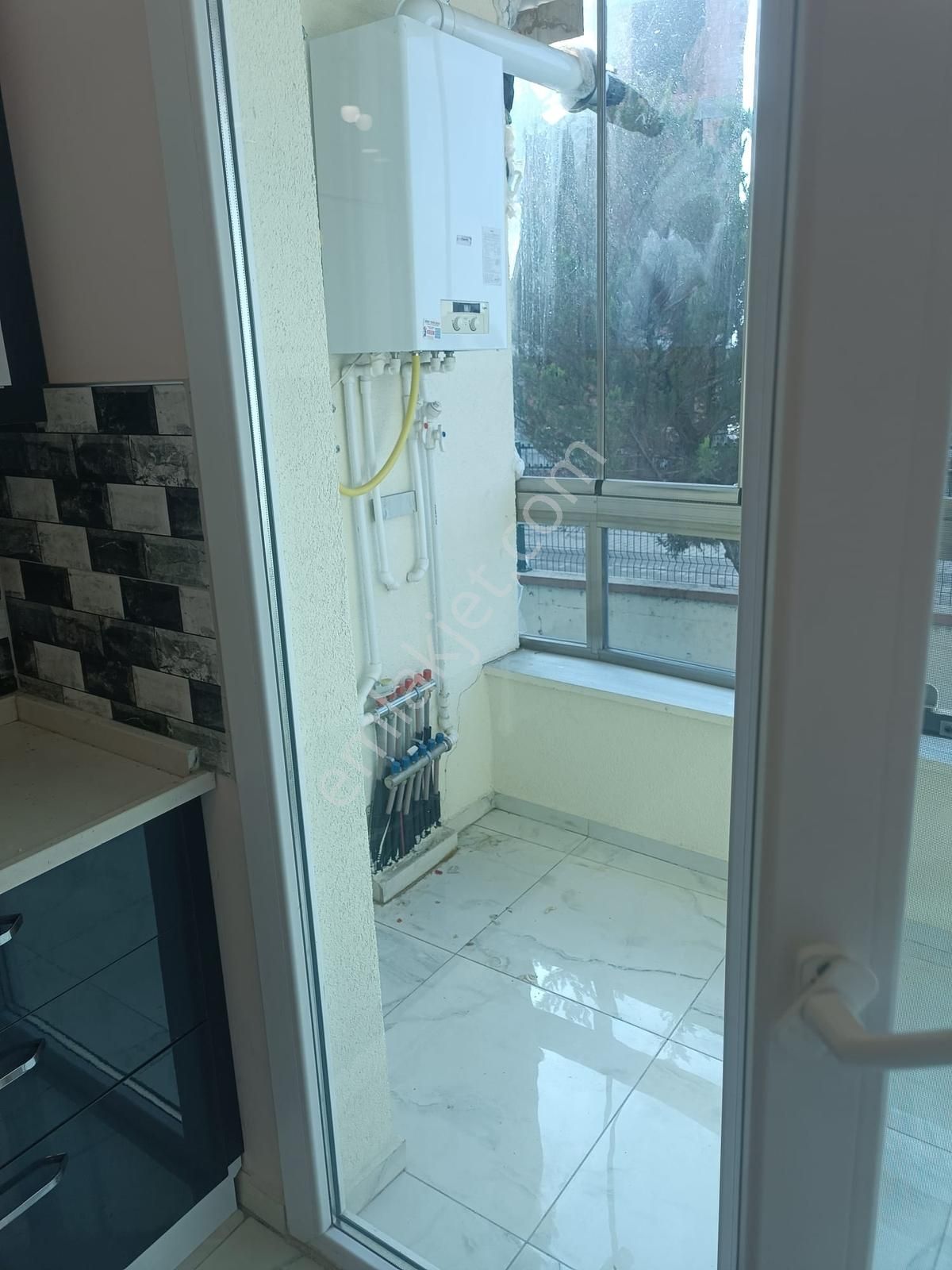 Newcıty Emlaktan Havuzlu, Güvenlikli Sitede Kiralık 2+1 Daire - Görsel 17