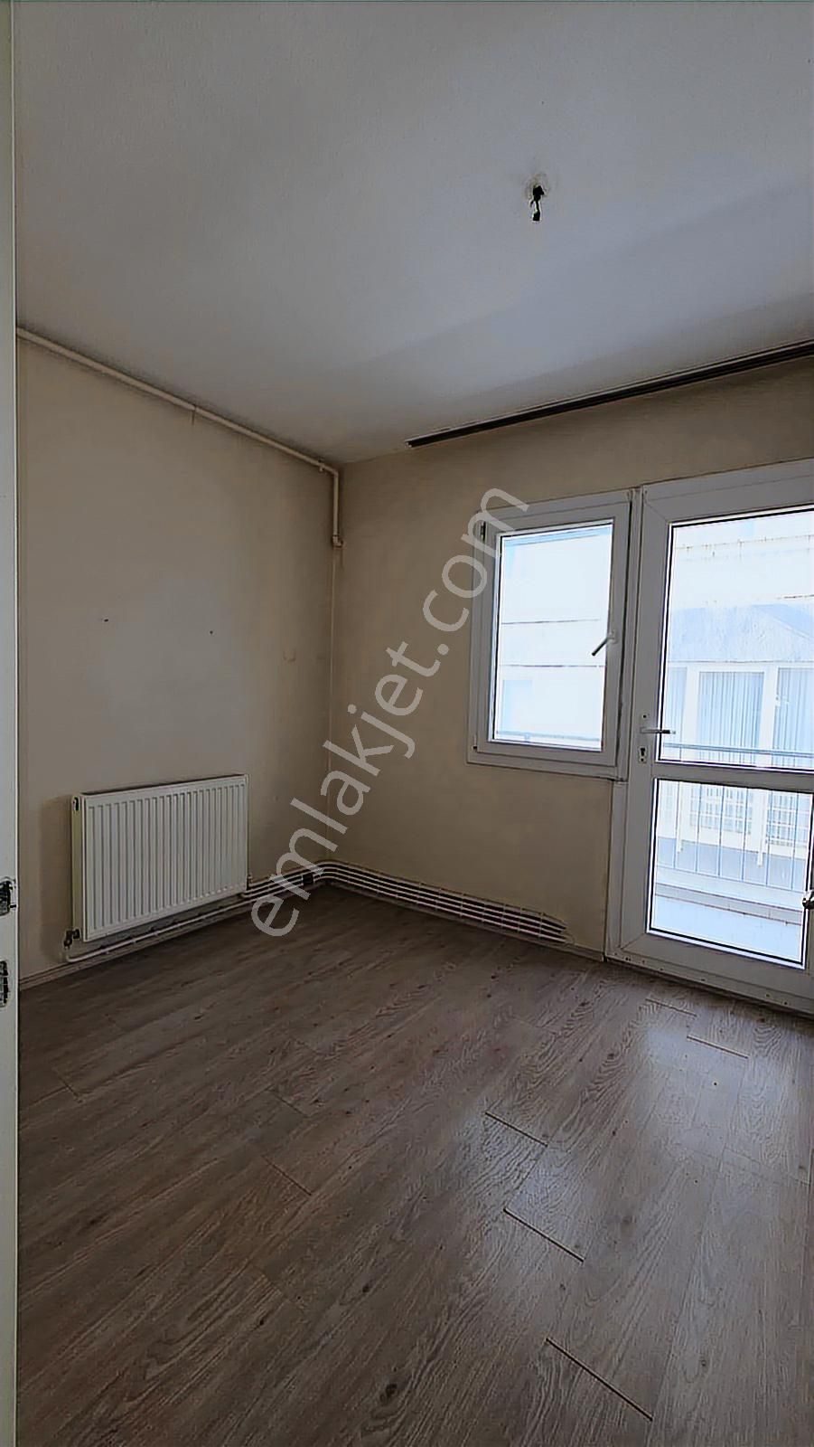 Kültür Caddesi Üzerinde Arakat 2+1 Kapalı Mutfak Daire - Görsel 7