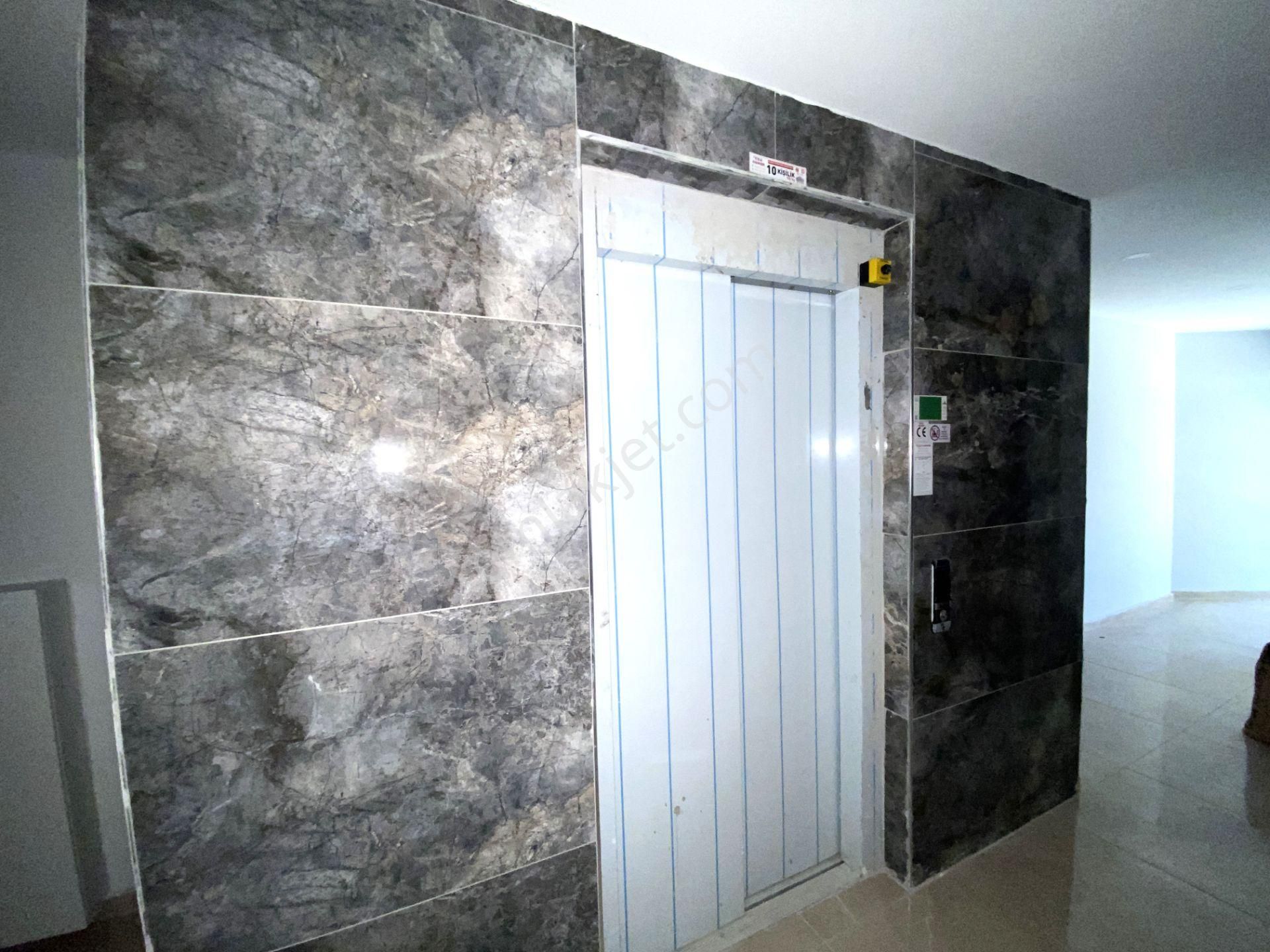 🌀gültaş Emlaktan Akçayda Satılık Denize 300m Asansörlü Ebeveyn Banyolu 2+1daire - Görsel 24