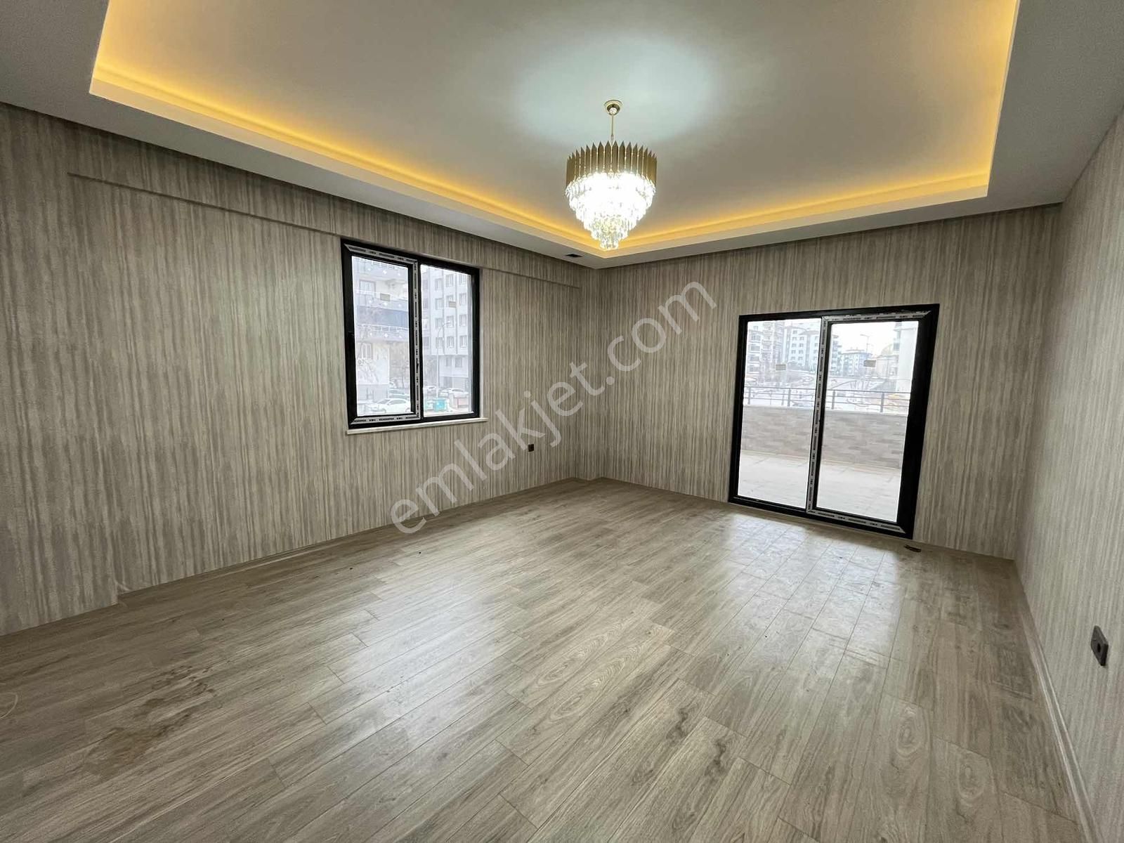 Ymz'den Bülbülzade Mah'de Satılık 2.5+1 Lüx Arakat Sıfır Daire - Görsel 3