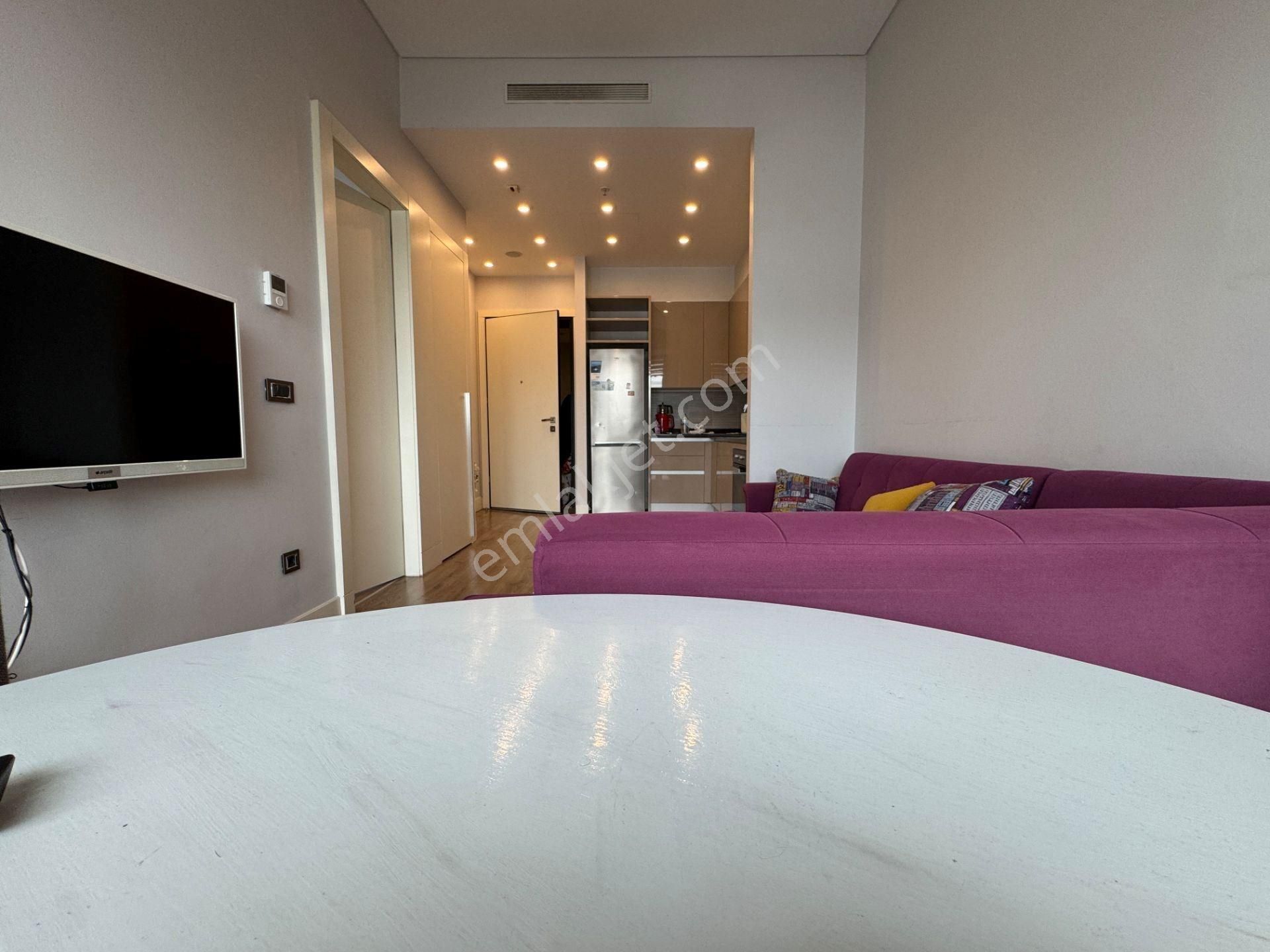 Ataşehir İstanbul Metropol B Blokda Full Eşyalı 70m2-1+1 Satılık - Görsel 6