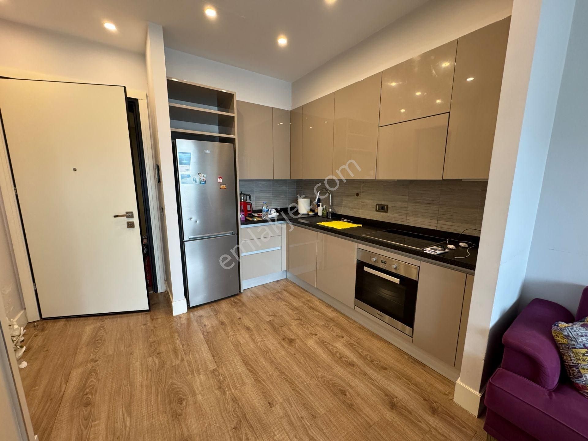 Ataşehir İstanbul Metropol B Blokda Full Eşyalı 70m2-1+1 Satılık - Görsel 20