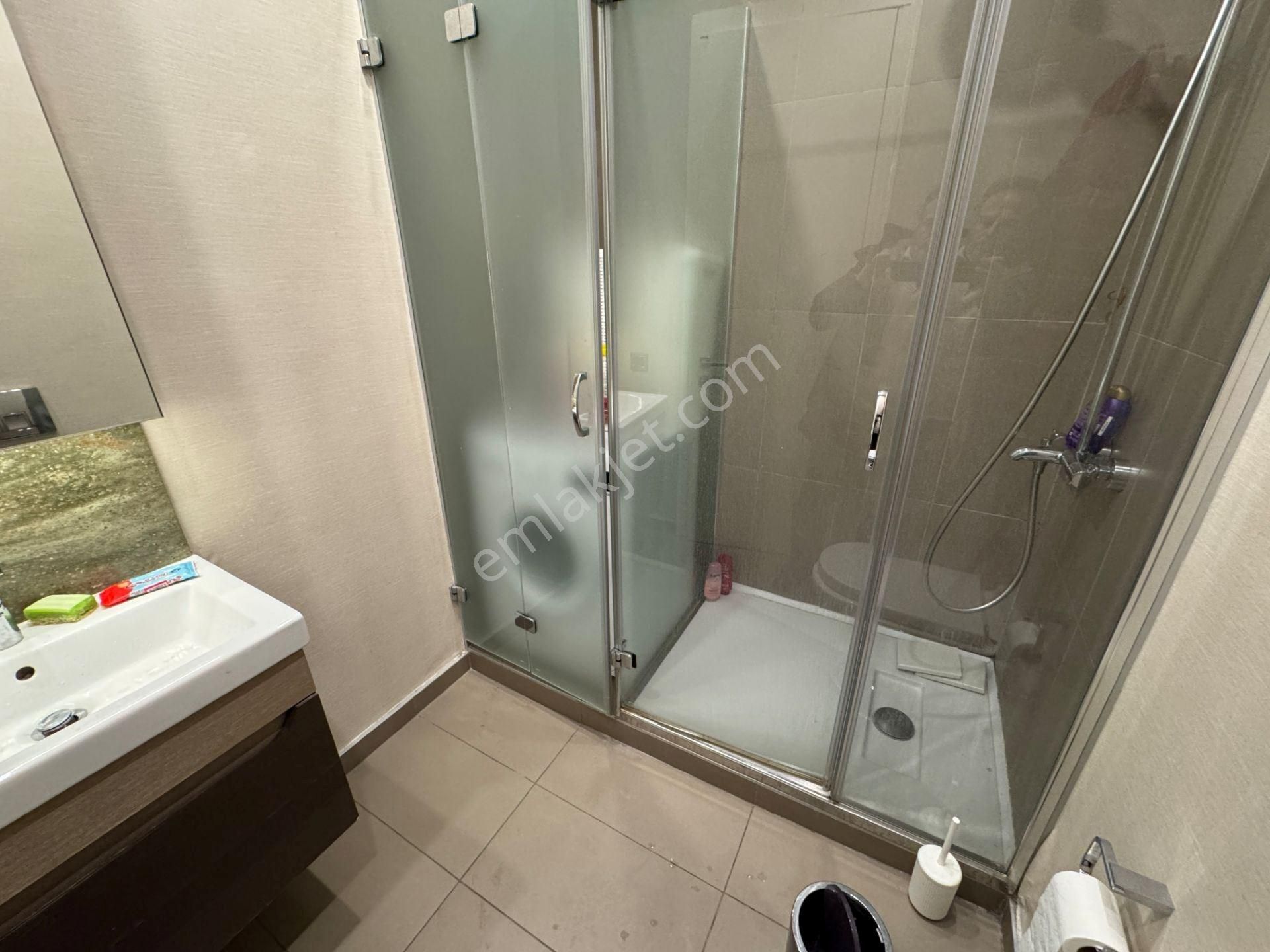 Ataşehir İstanbul Metropol B Blokda Full Eşyalı 70m2-1+1 Satılık - Görsel 12