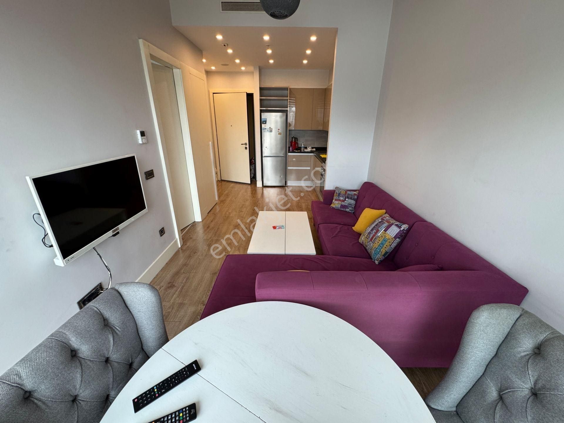 Ataşehir İstanbul Metropol B Blokda Full Eşyalı 70m2-1+1 Satılık - Görsel 3