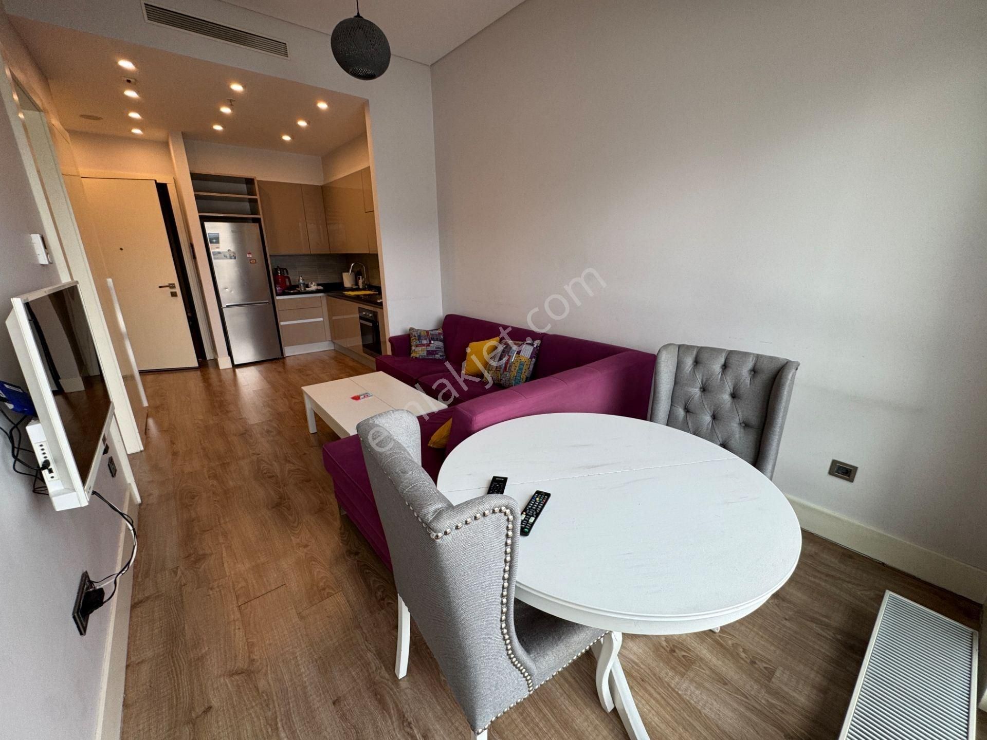 Ataşehir İstanbul Metropol B Blokda Full Eşyalı 70m2-1+1 Satılık - Görsel 2