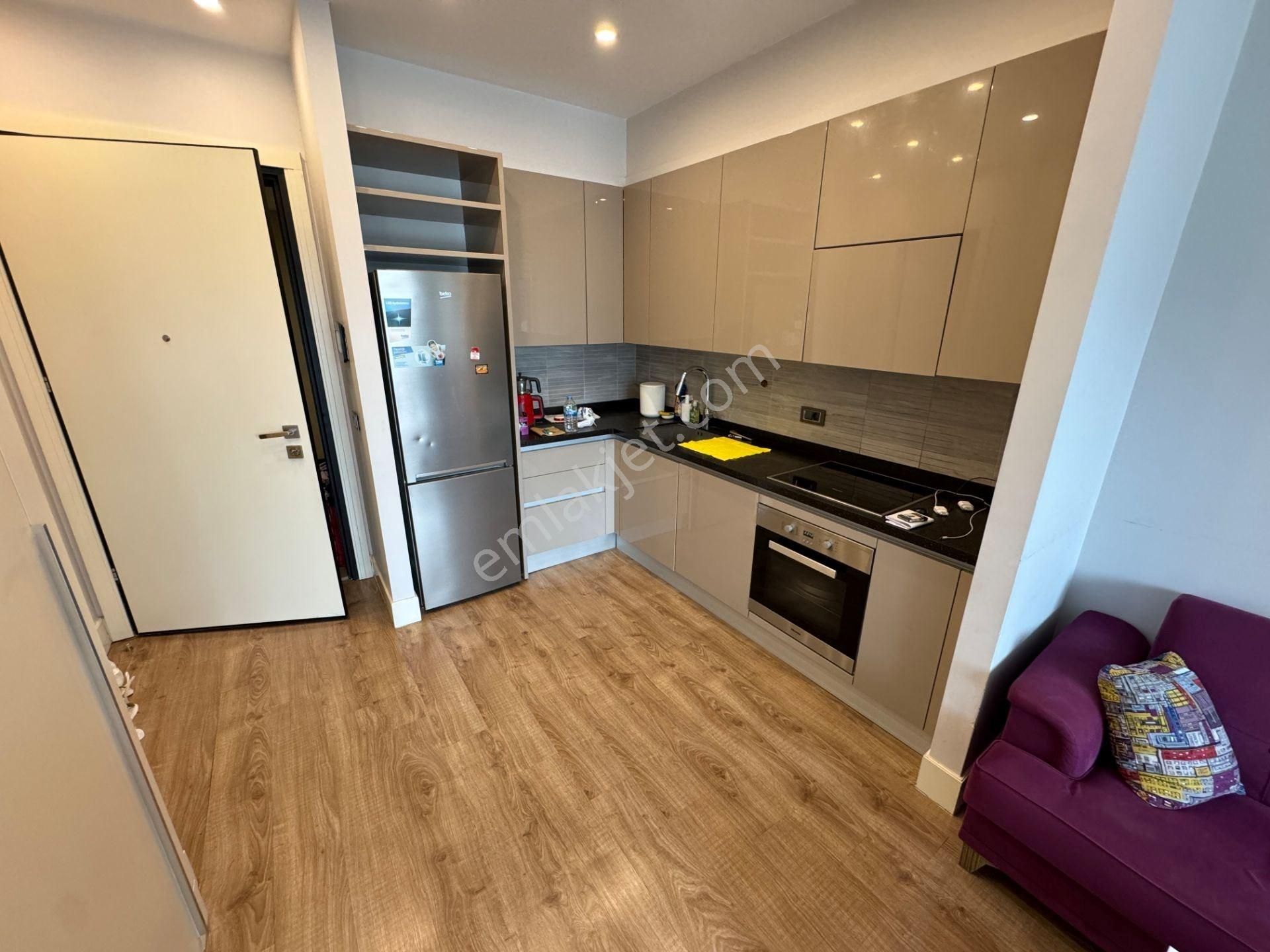 Ataşehir İstanbul Metropol B Blokda Full Eşyalı 70m2-1+1 Satılık - Görsel 19