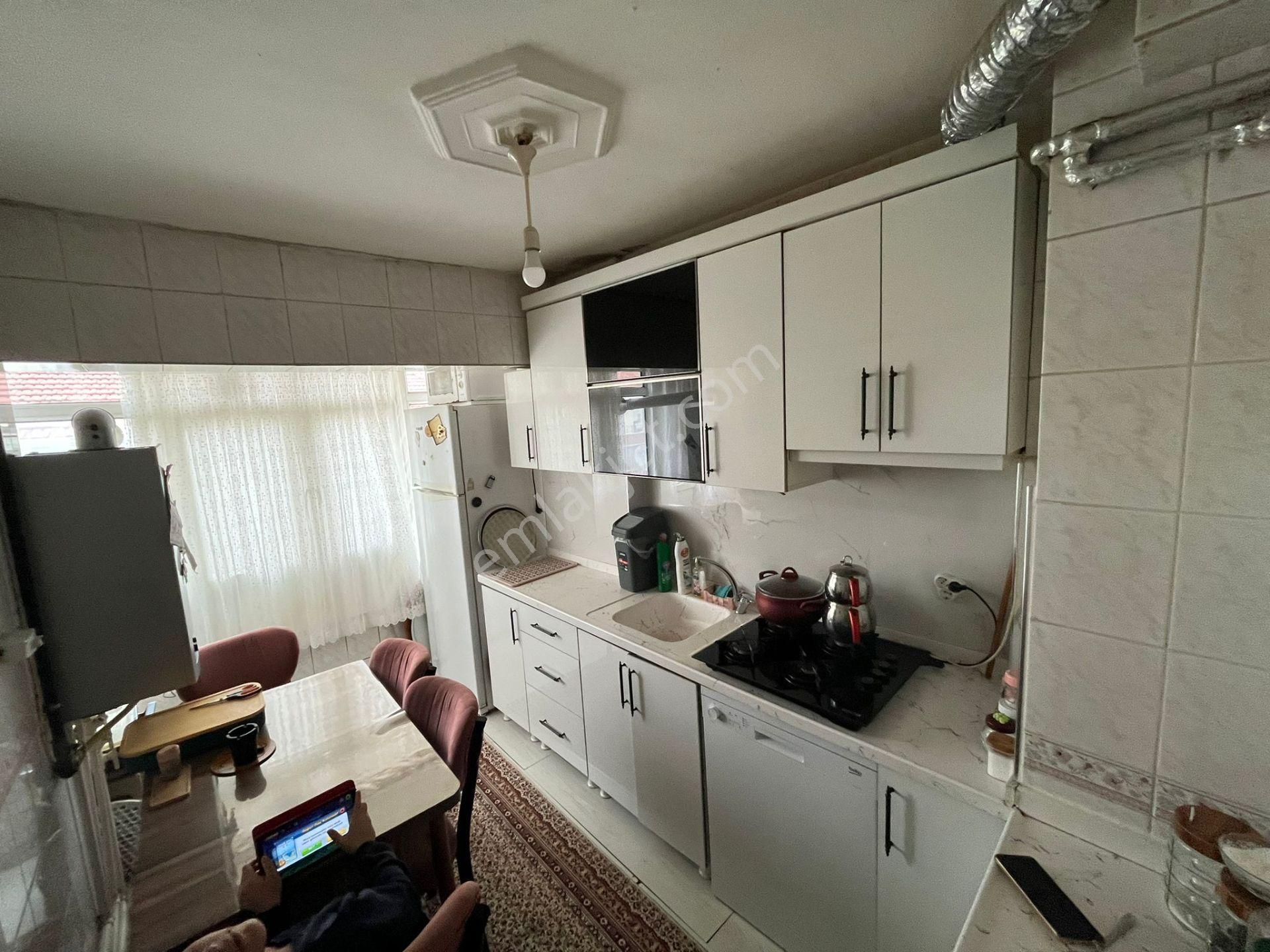 Plevne Mahallesinde 3+1 Satılık Daire - Görsel 5