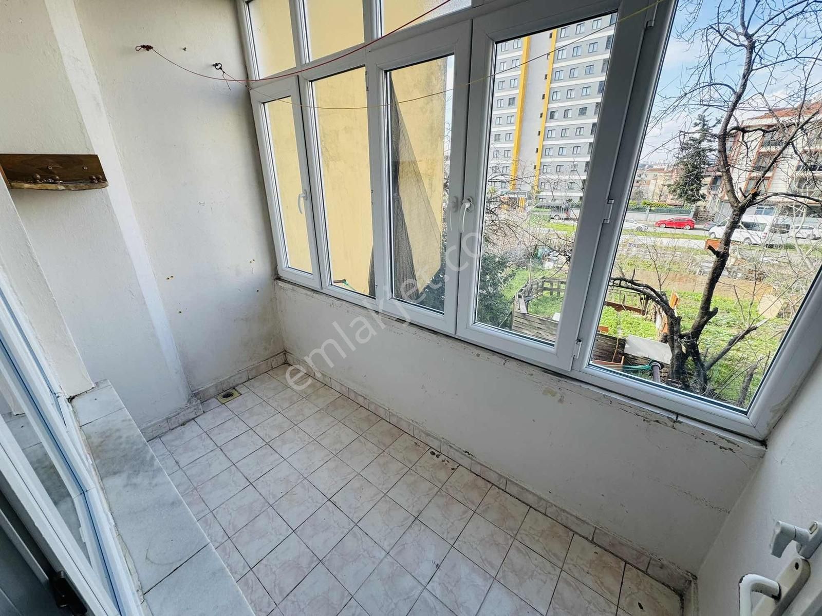 Mahmutbey'de Kiralık 2+1 90 M2 Kiralık Daire - Görsel 8