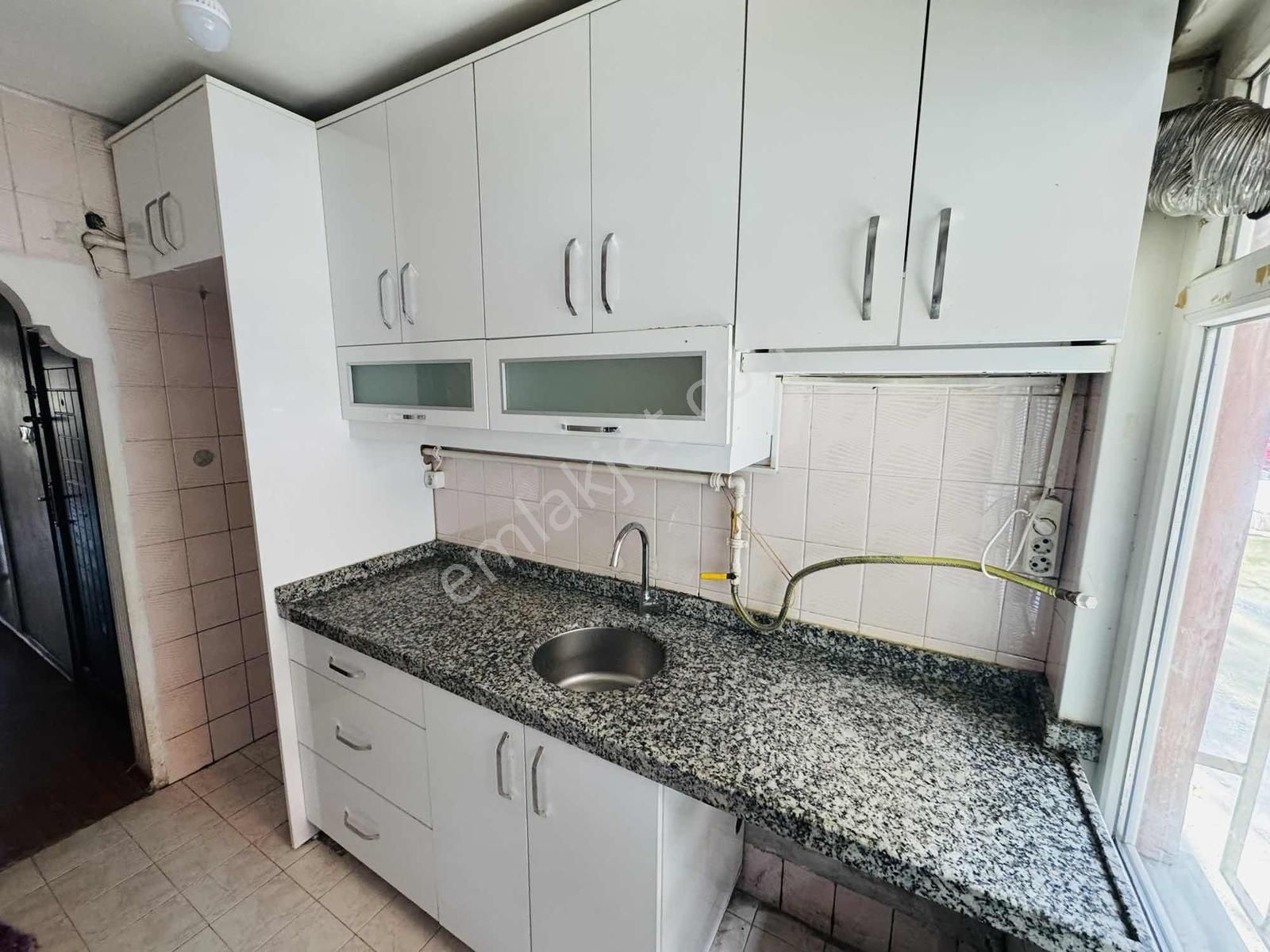 Mahmutbey'de Kiralık 2+1 90 M2 Kiralık Daire - Görsel 11
