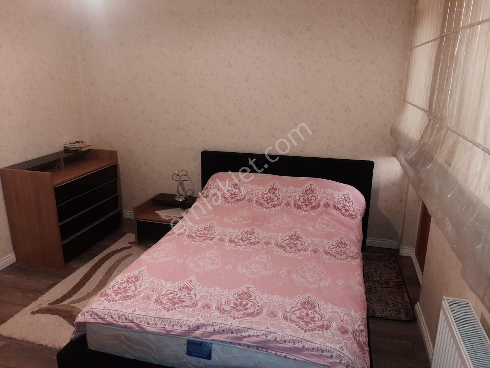 İncirlide Eşyalı Kiralık Daire Gizem Emlaktan - Görsel 24
