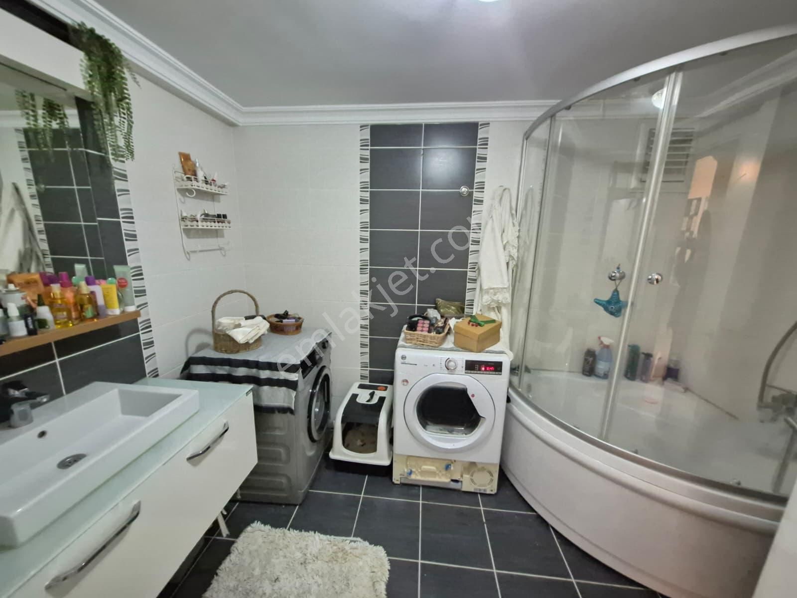 Delux'den Hürriyet Mah.'de Havuz Manzaralı Satılık 2+1 Daire - Görsel 17