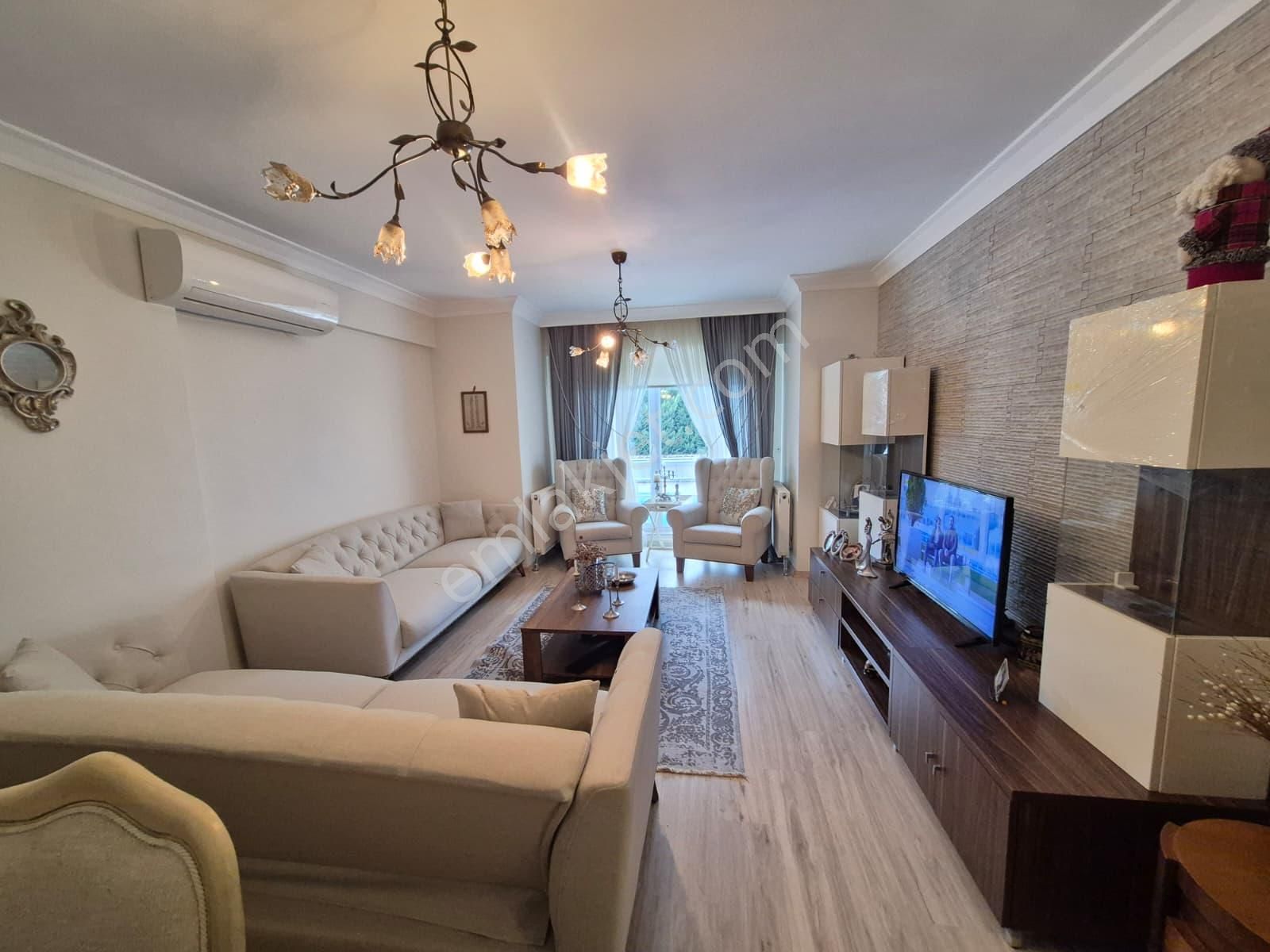 Delux'den Hürriyet Mah.'de Havuz Manzaralı Satılık 2+1 Daire - Görsel 13