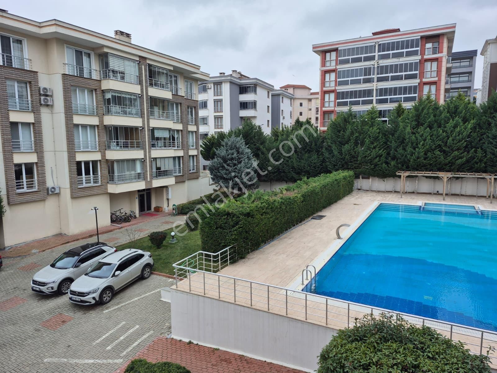 Delux'den Hürriyet Mah.'de Havuz Manzaralı Satılık 2+1 Daire - Görsel 31