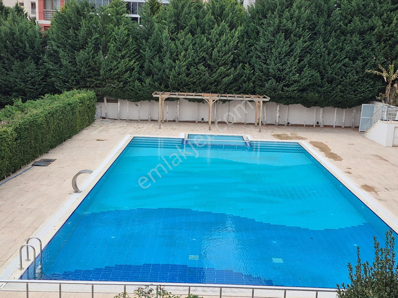 Delux'den Hürriyet Mah.'de Havuz Manzaralı Satılık 2+1 Daire - Görsel 32