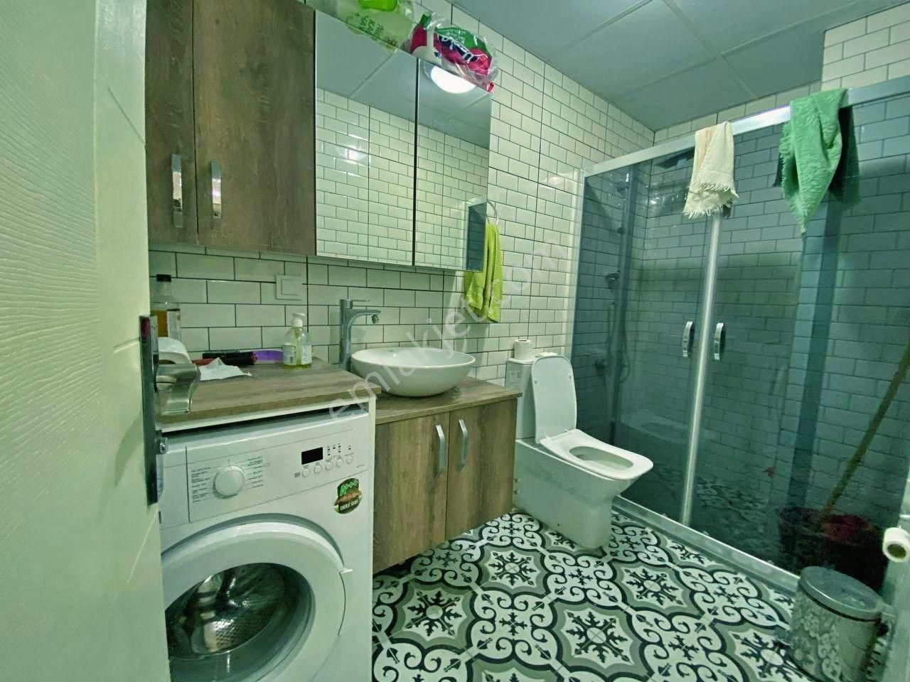 Uytundan Burhaniye Bahçelievler'de Asansörlü Eşyalı Kiralık 2+1 - Görsel 16