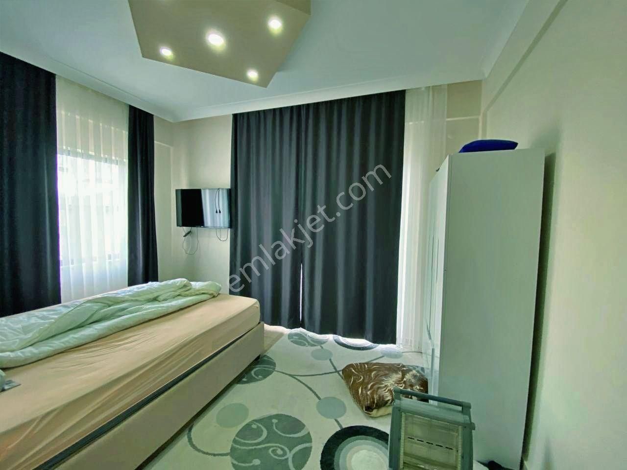 Uytundan Burhaniye Bahçelievler'de Asansörlü Eşyalı Kiralık 2+1 - Görsel 8