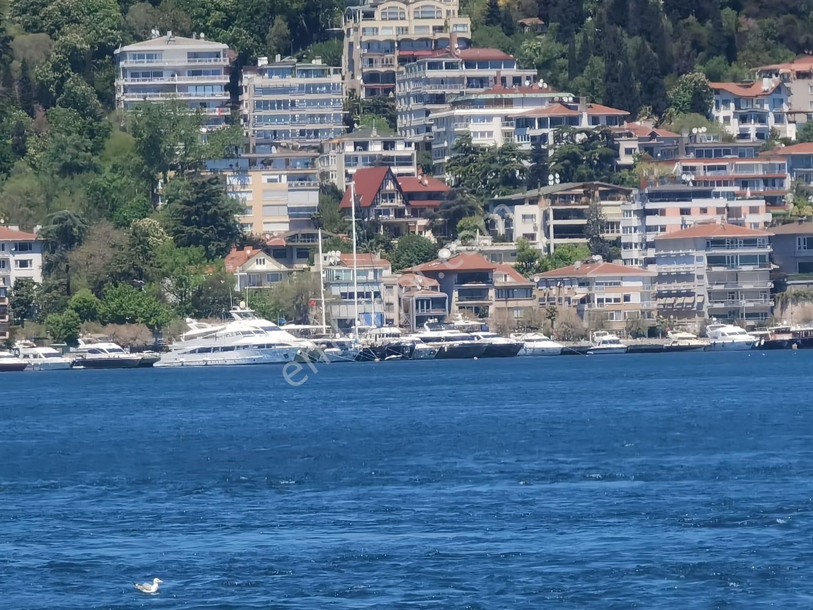 Boğaz Hattında Kesintisiz Manzaralı Özel Ara Dubleks