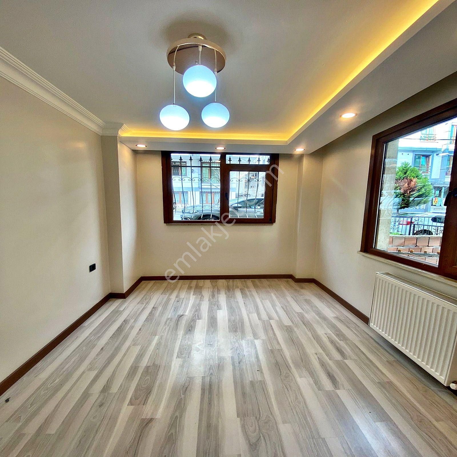 Metrobüse Yürüme Mesafesinde 2+1 Lüks Satılık Giriş Katı - Görsel 18