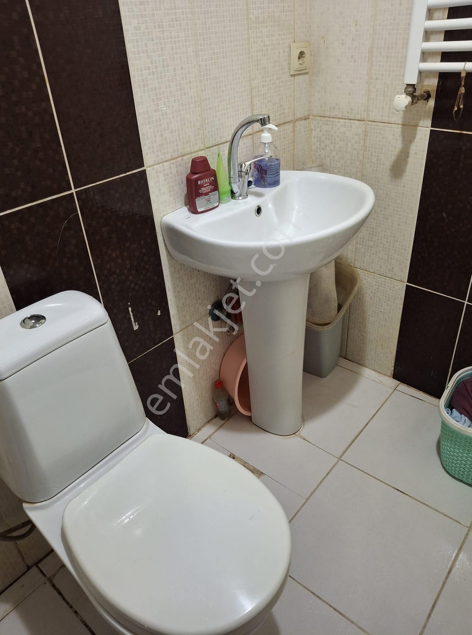 Akademi Emlak'tan Üniversite Yakını Yatırımlık 1+1 Satılık Daire