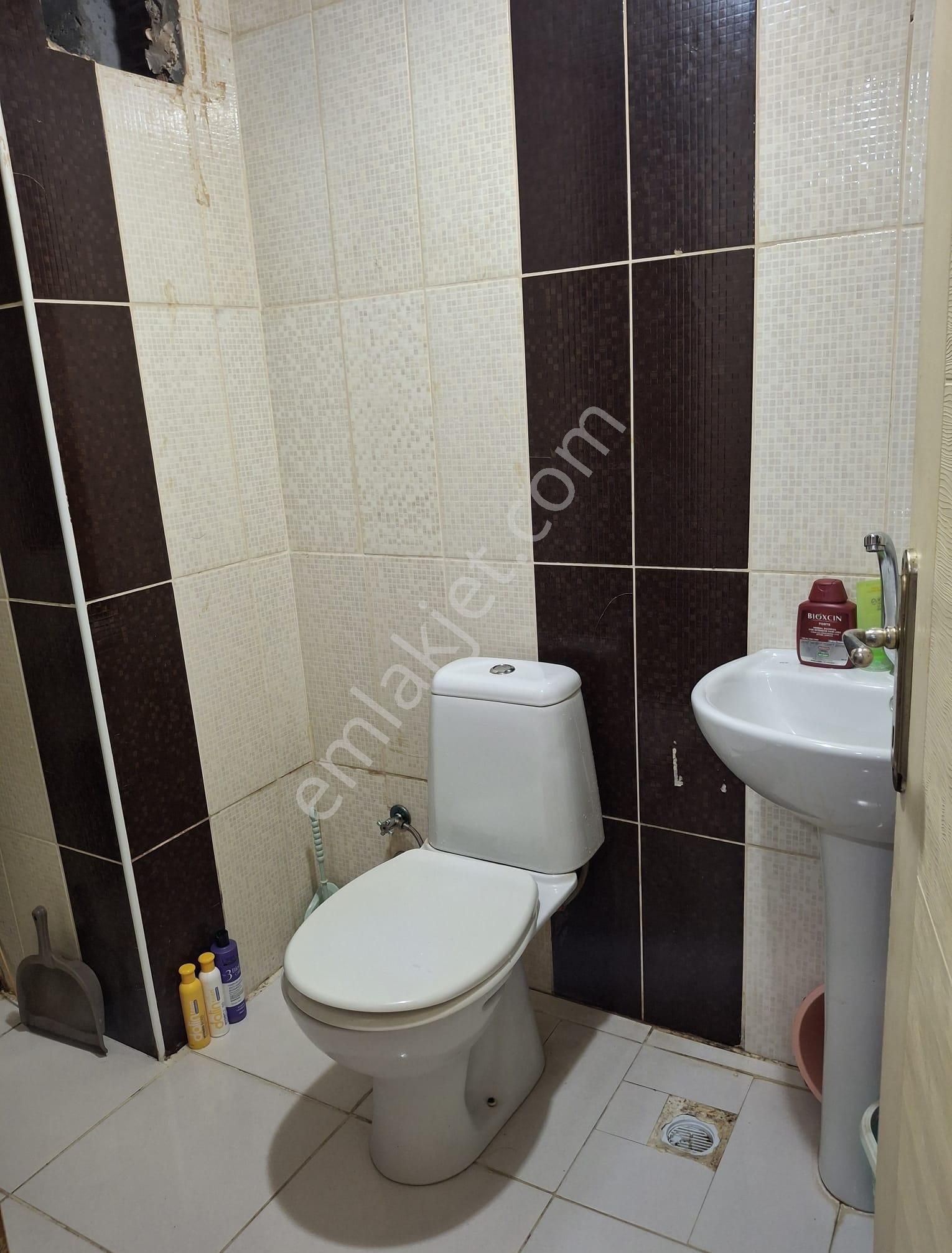 Akademi Emlak'tan Üniversite Yakını Yatırımlık 1+1 Satılık Daire - Görsel 7