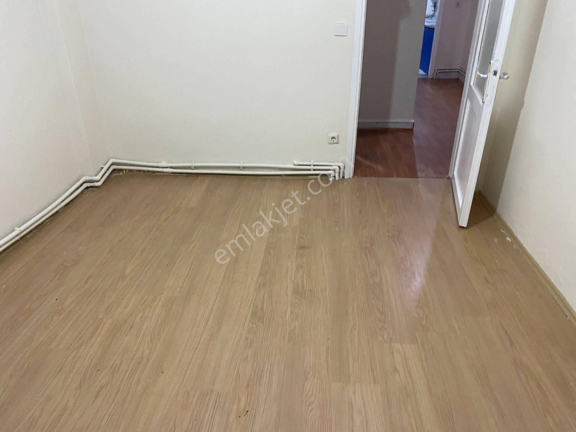 Destan-076-cerrahpaşa-yıldırım-kırtasiye-civarı-geniş 1-salon+geniş 1-oda-kombili-75m2-orta-1.kat - Görsel 17